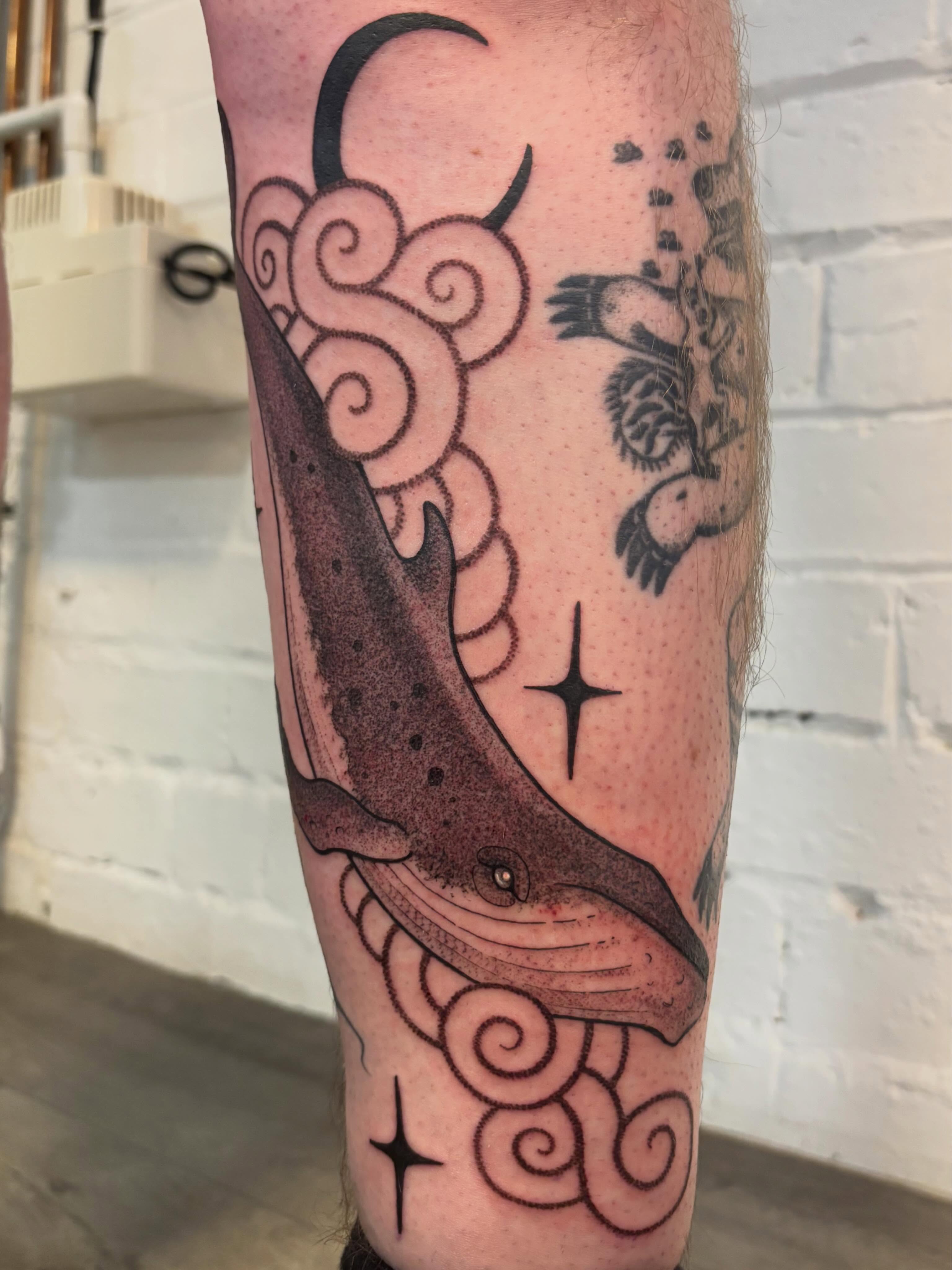 Tattoo by @osichristattoos — dotwork, realism