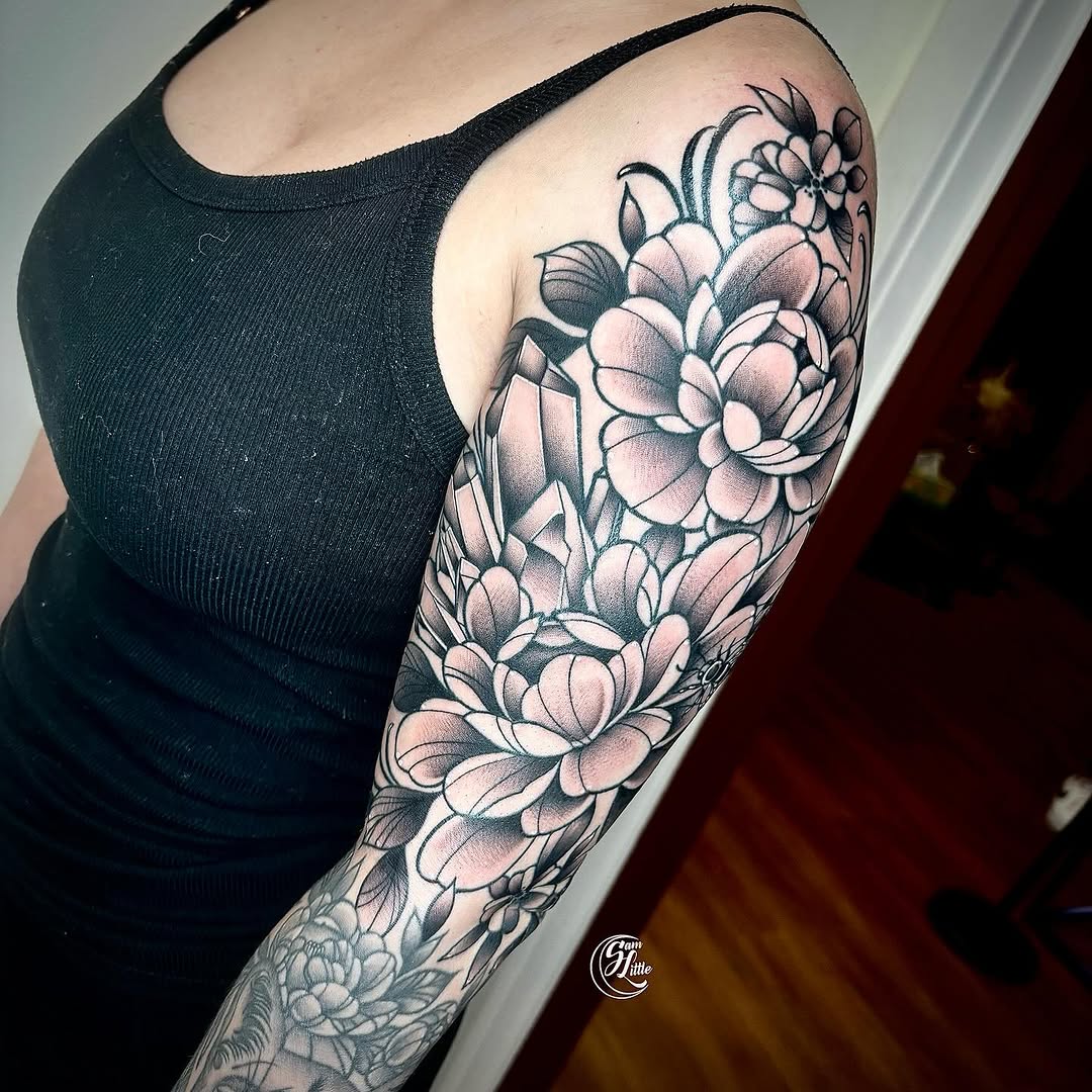 Tattoo by @samjlittle โ black_and_grey, realism