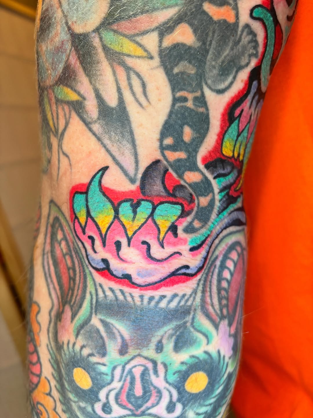 Tattoo by @eric.altonen โ neo_traditional, new_school