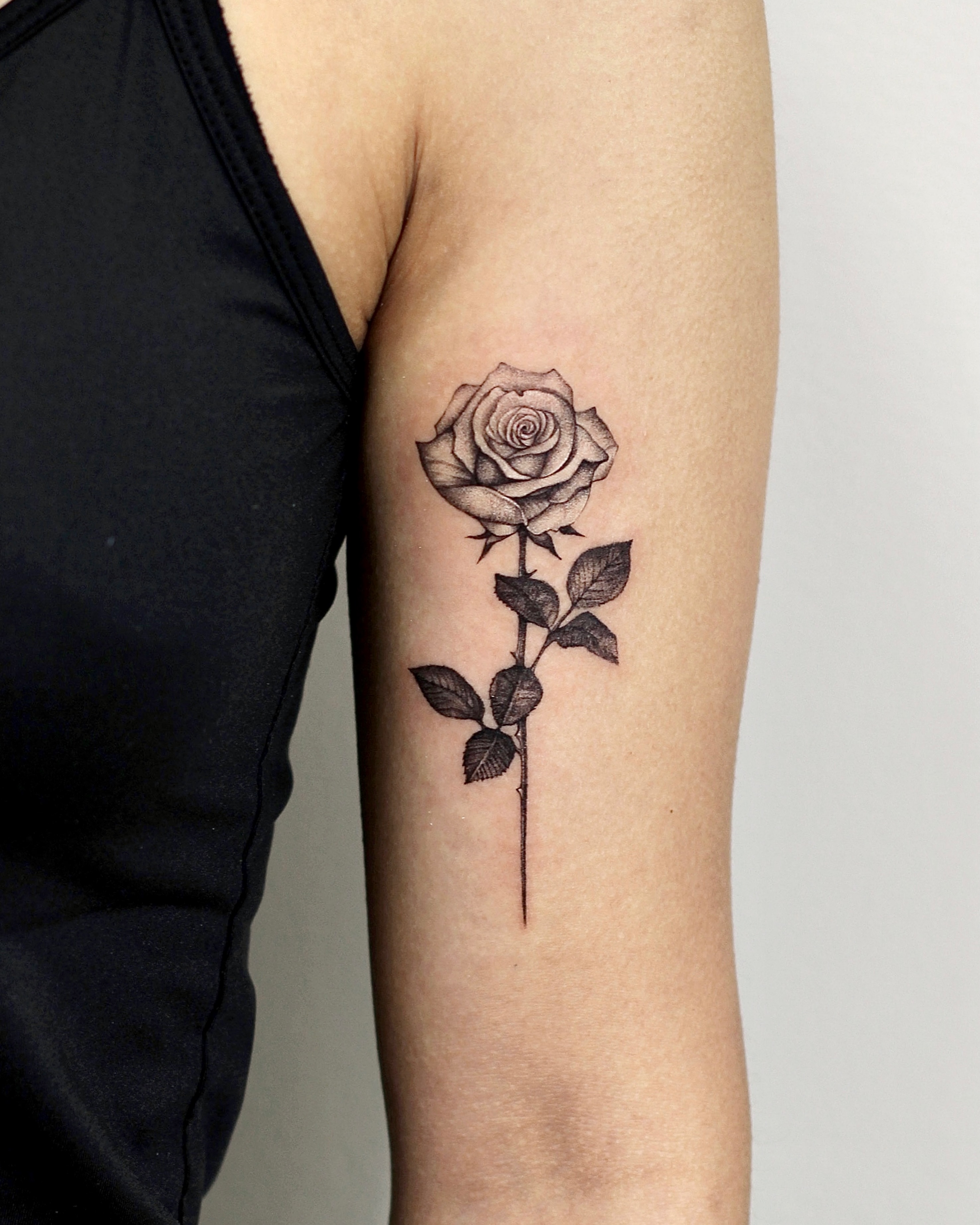 Tattoo by @linsey_tattooer — black_and_grey