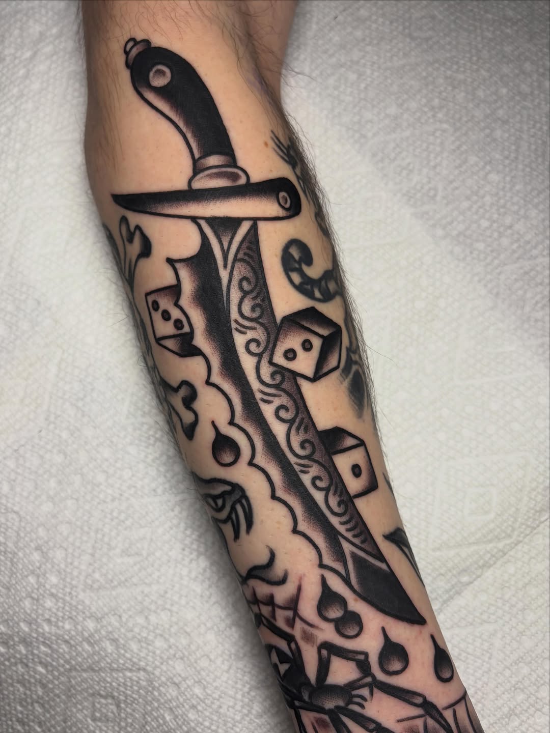 Tattoo by @davidarmacost โ american_traditional