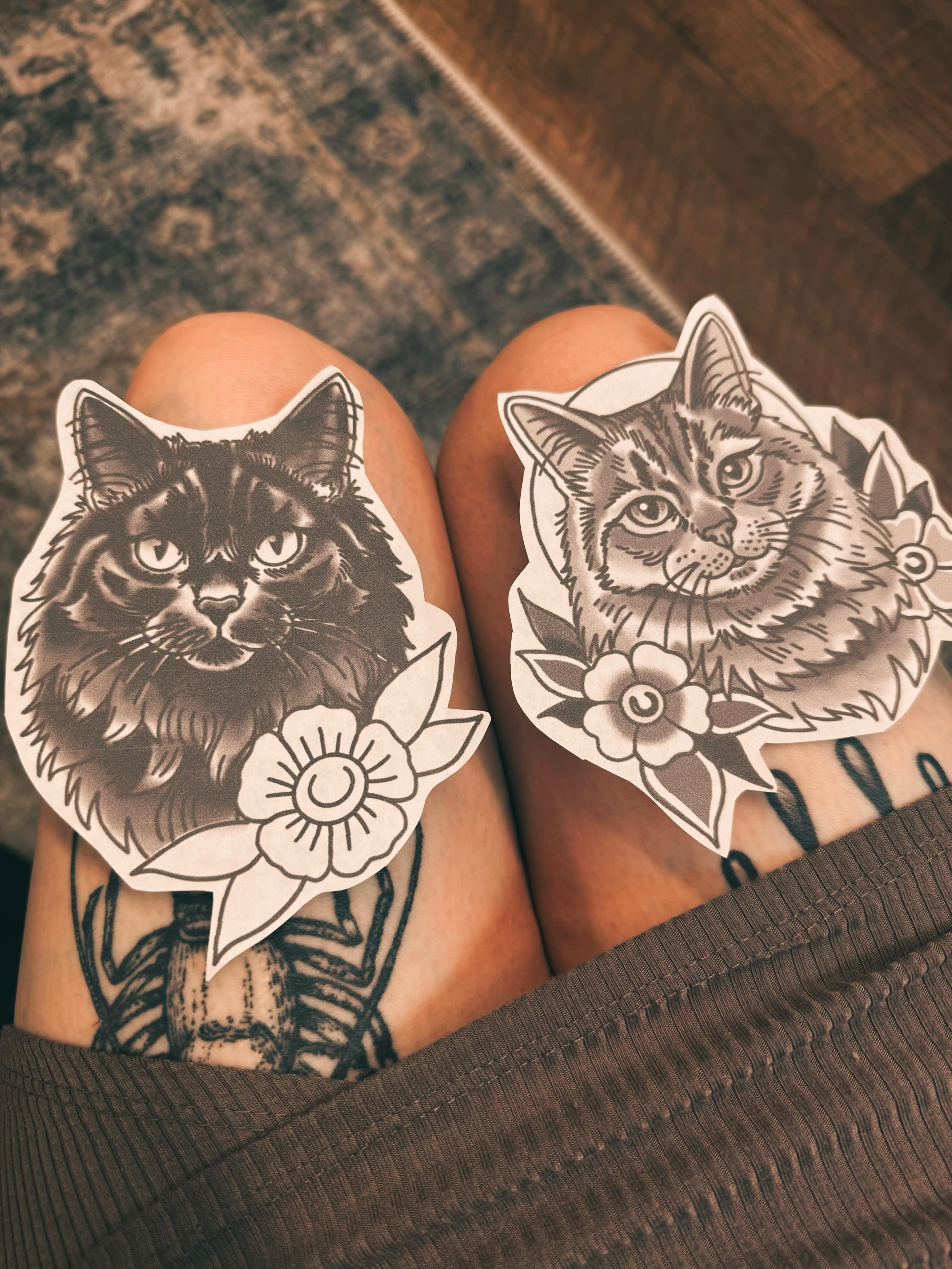 Cat black and grey tattoo on the leg by R e N O T