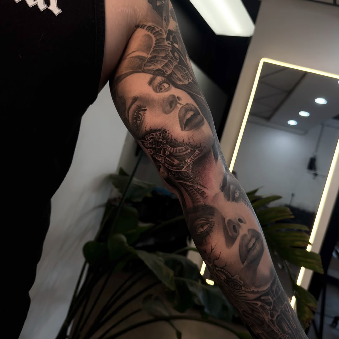 Tattoo by @joe.cruz_tattoos — realism, dark_realism