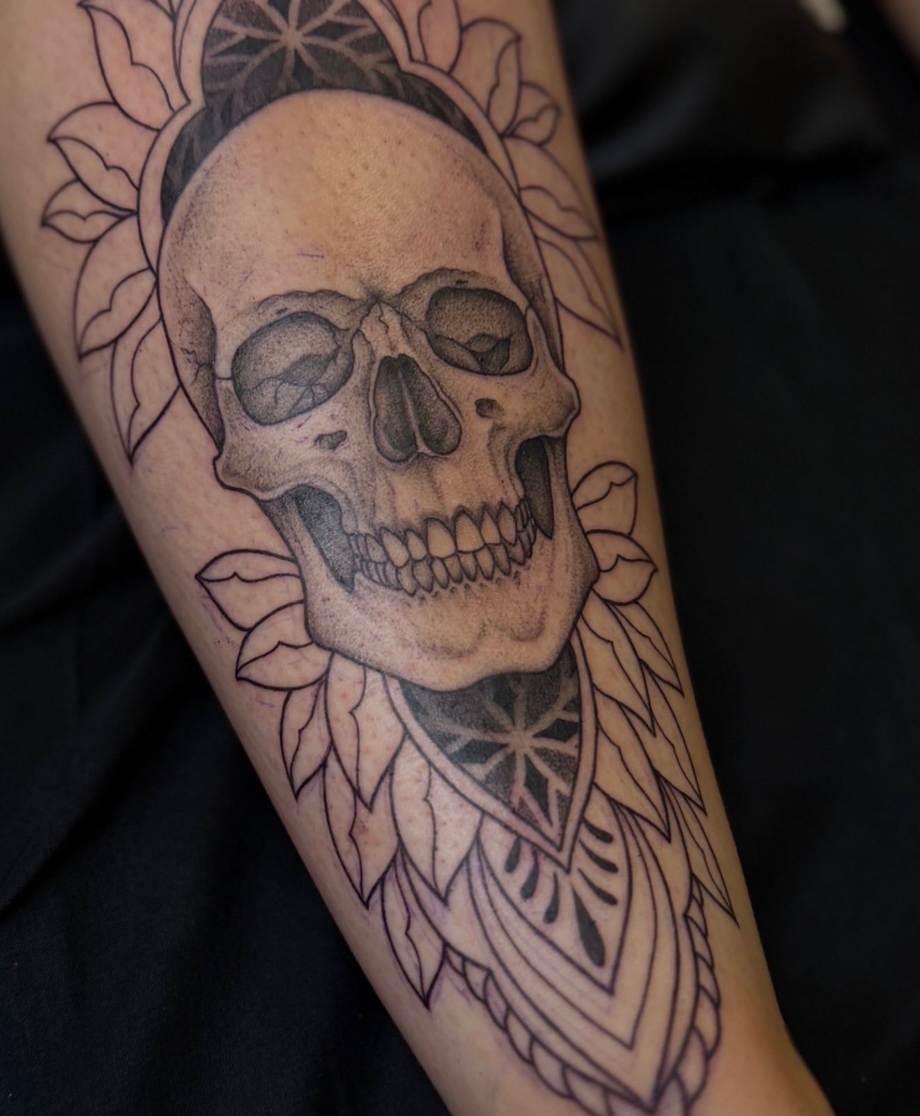 Tattoo by @rikkybobbytattoo — black_and_grey, realism