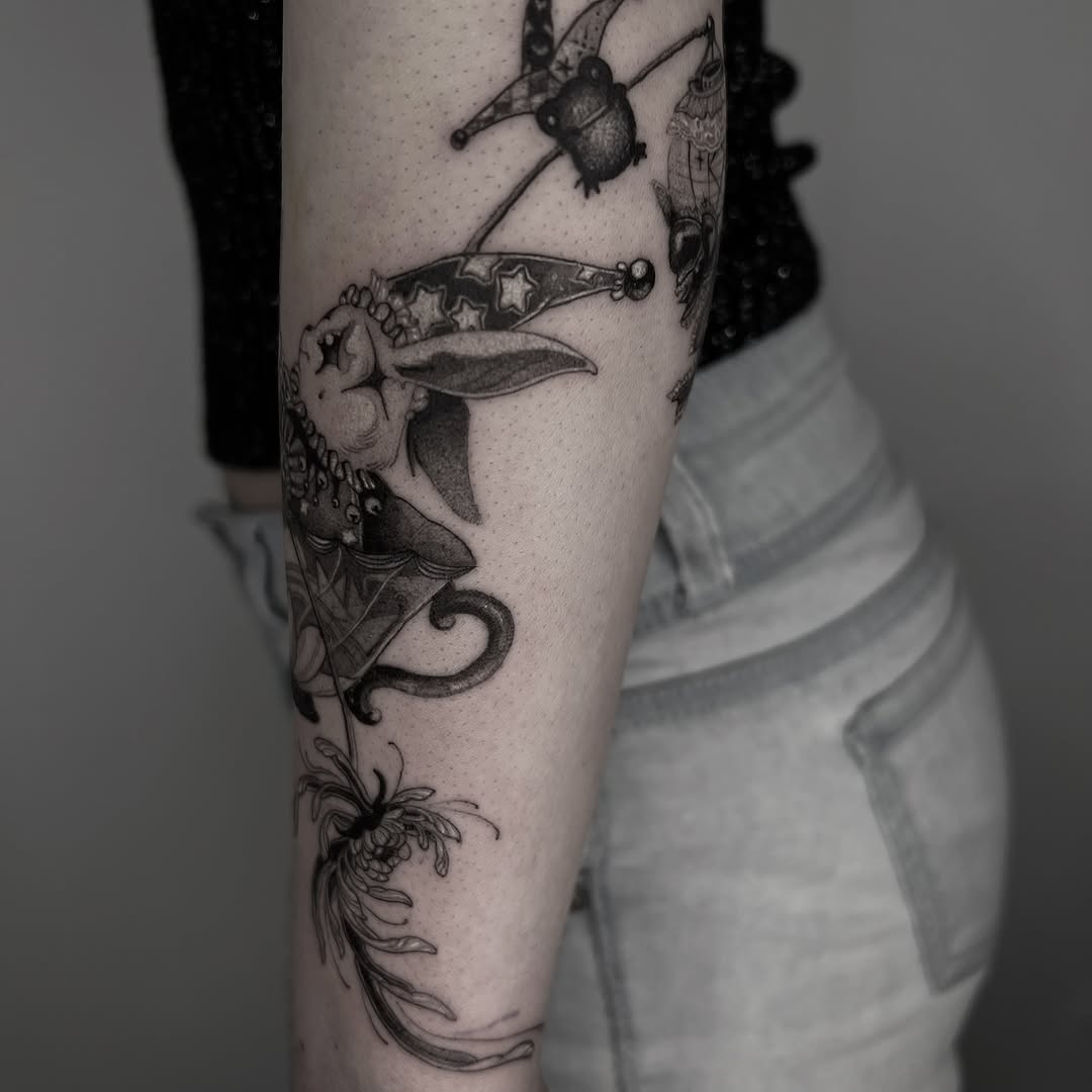 Tattoo by @amorfirme — illustrative, black_and_grey