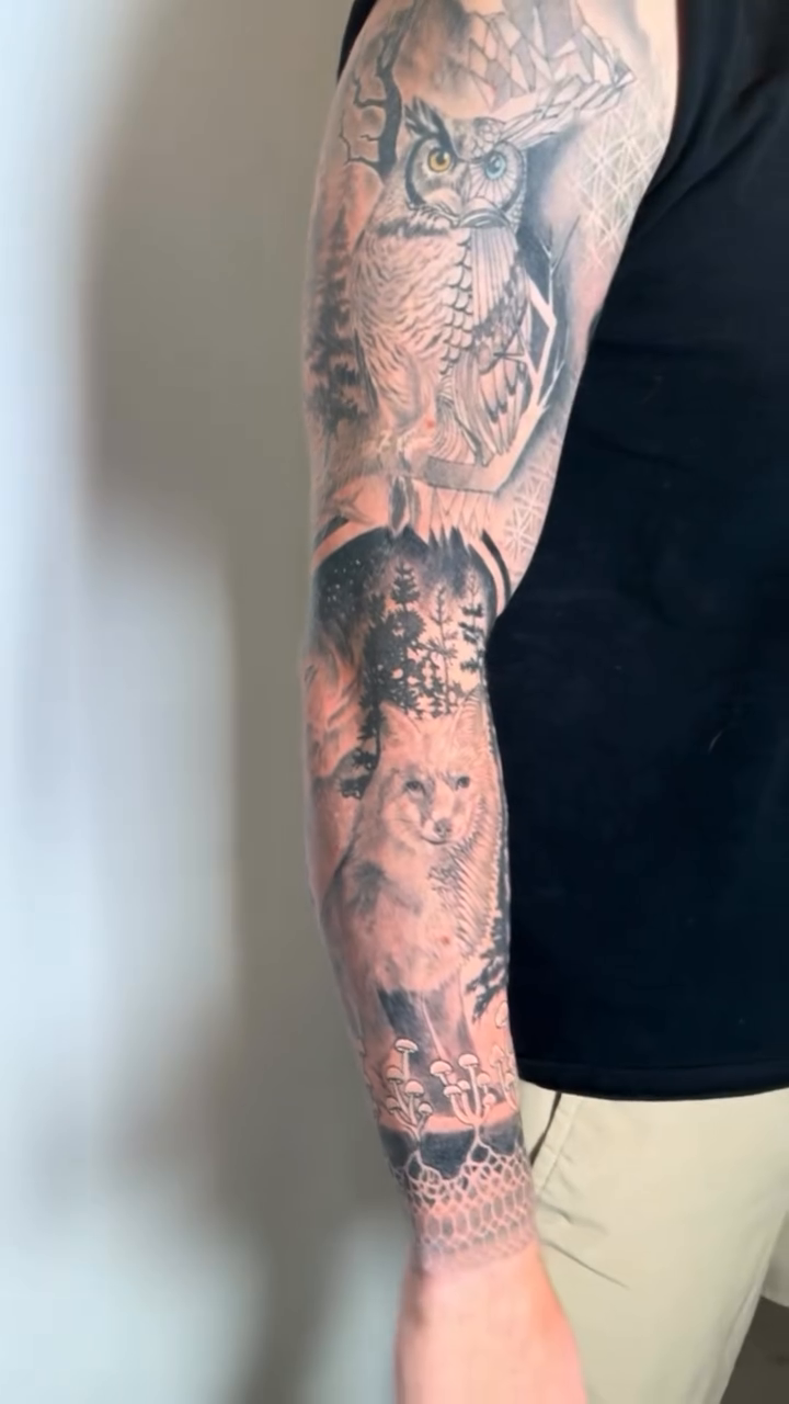 Tattoo by @toritattoos — realism, geometric