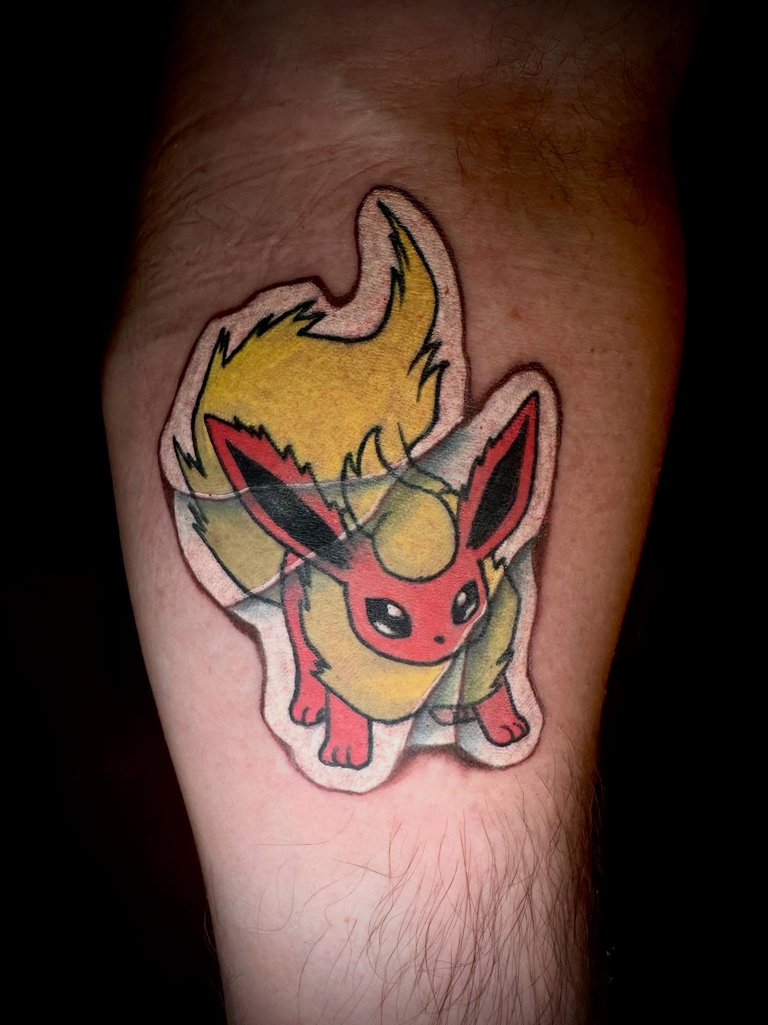Tattoo by @laundrymattats — american_traditional
