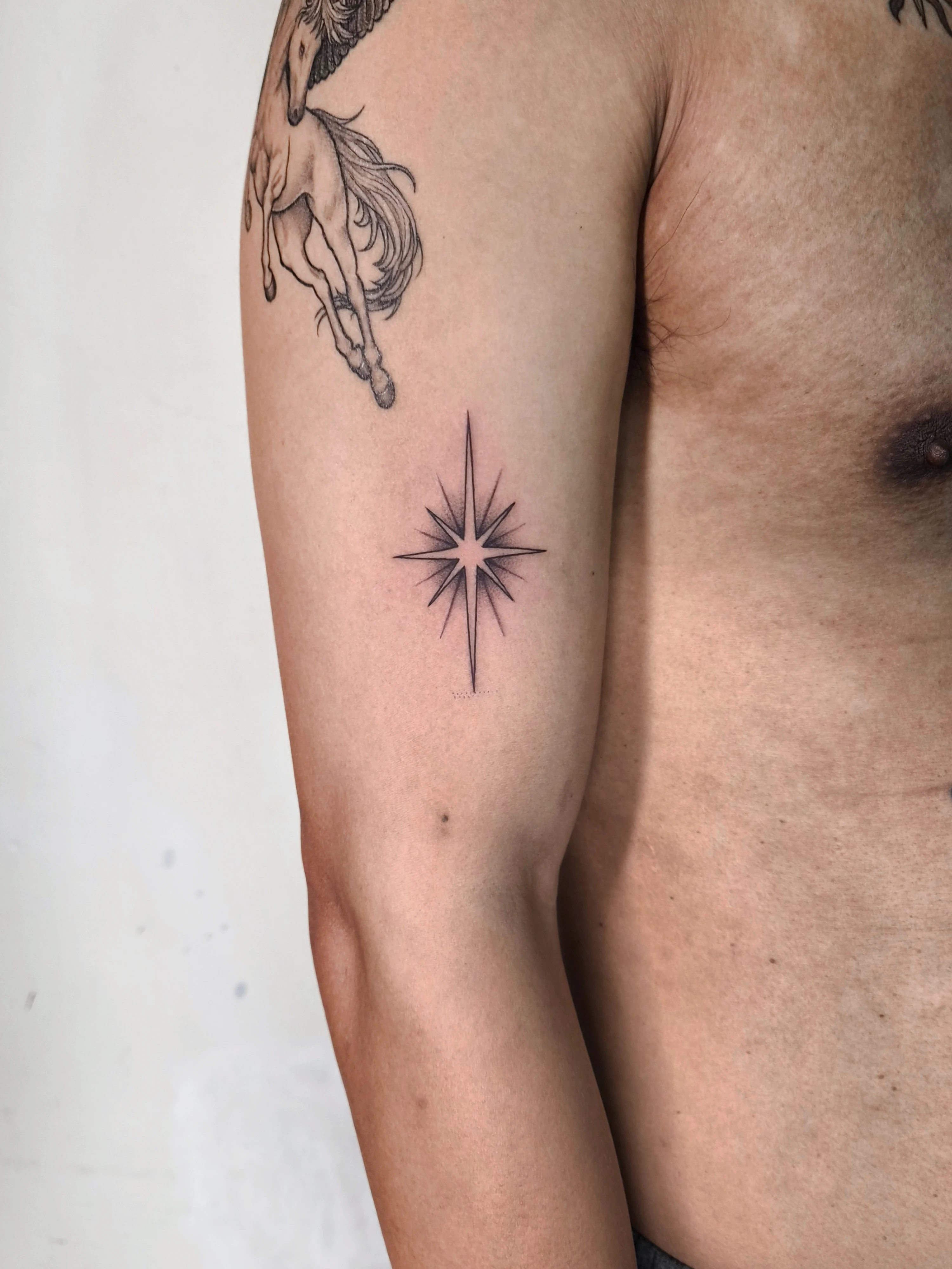 Tattoo by @ink_x_seoul — geometric