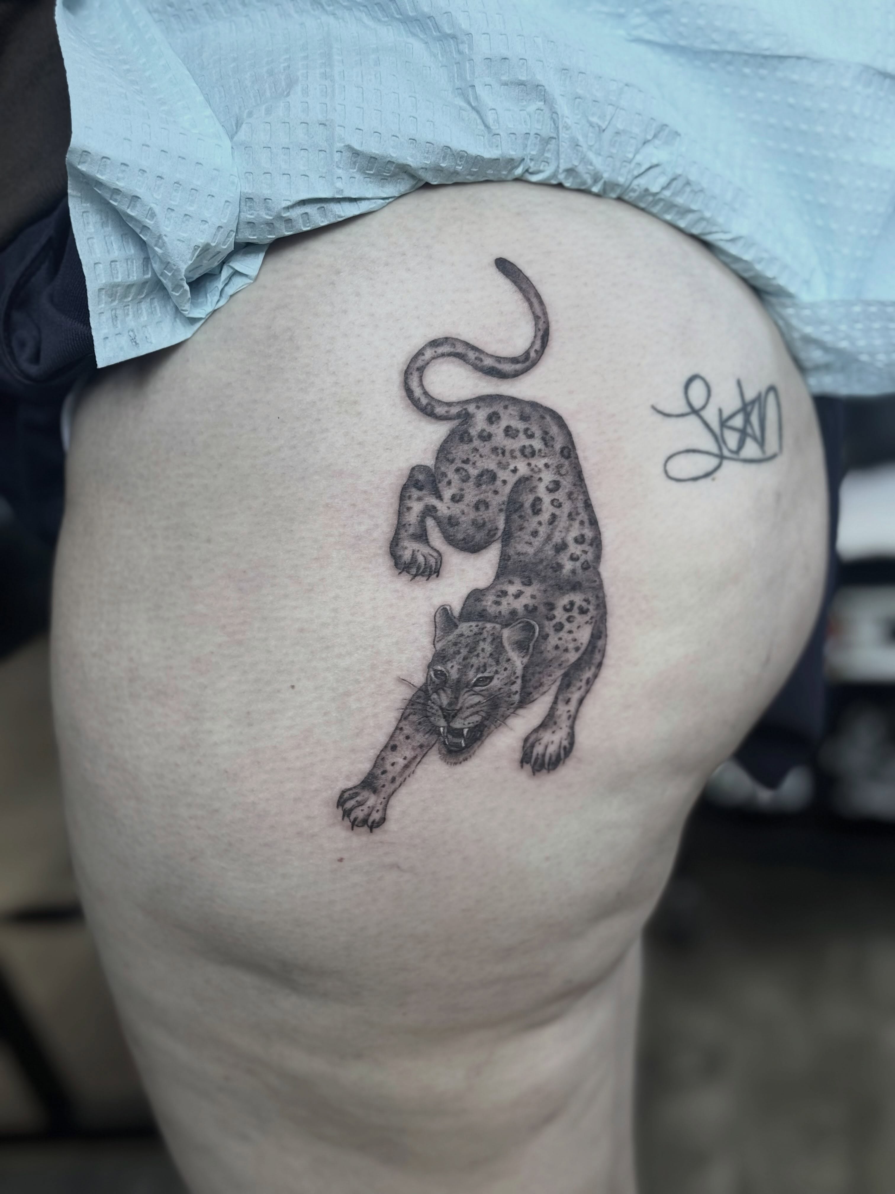 Tattoo by @carissaetattoos — black_and_grey