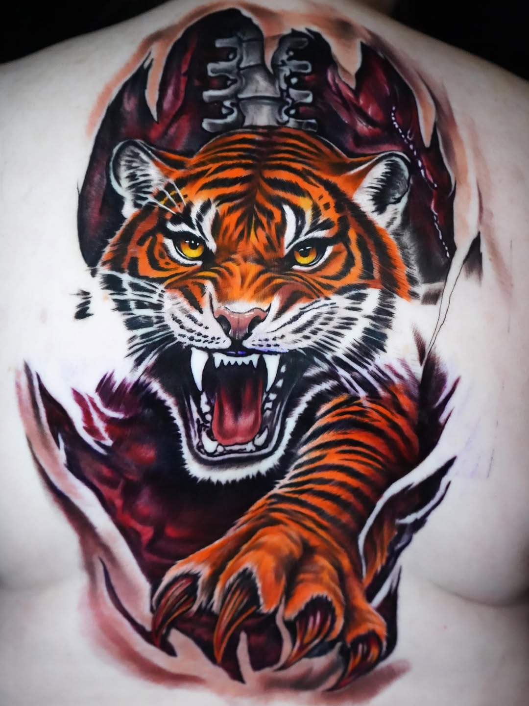 Tattoo by @ericzuluart — realism, black_and_grey