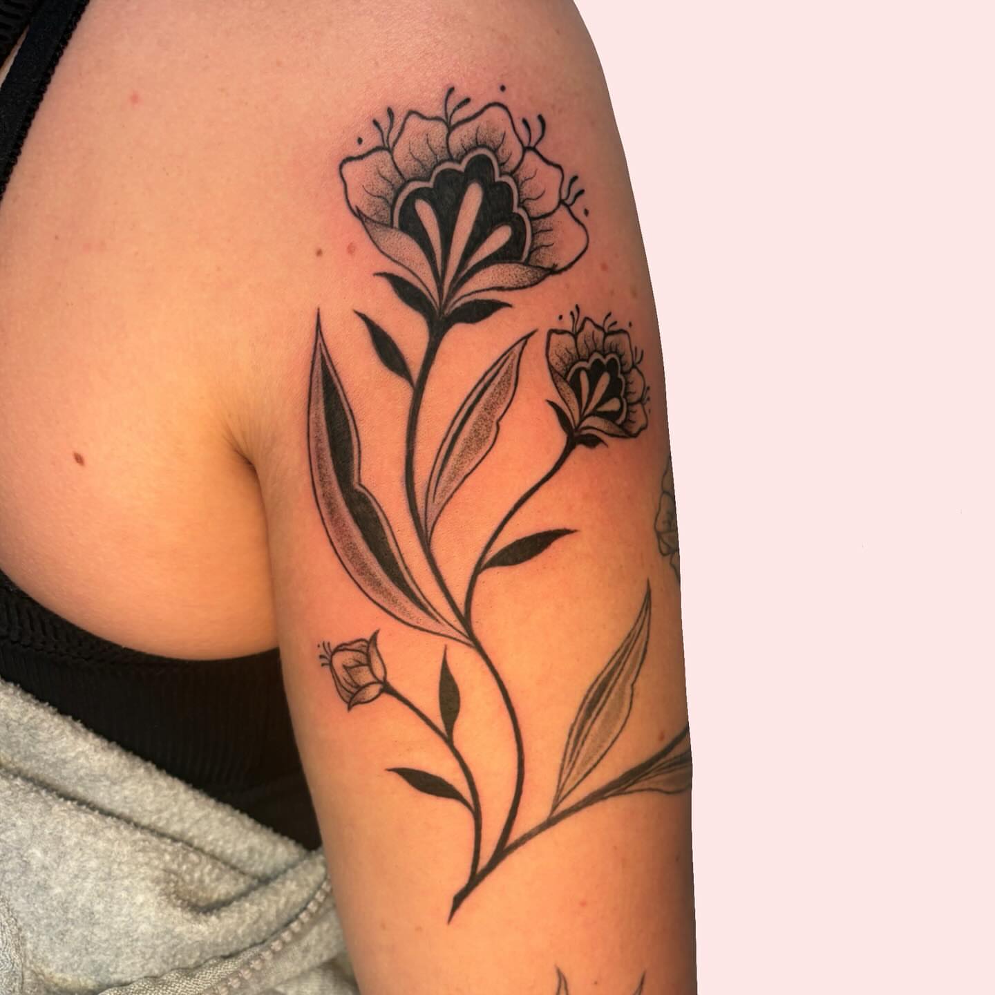 Tattoo by @jo.tattoos47 — black_and_grey