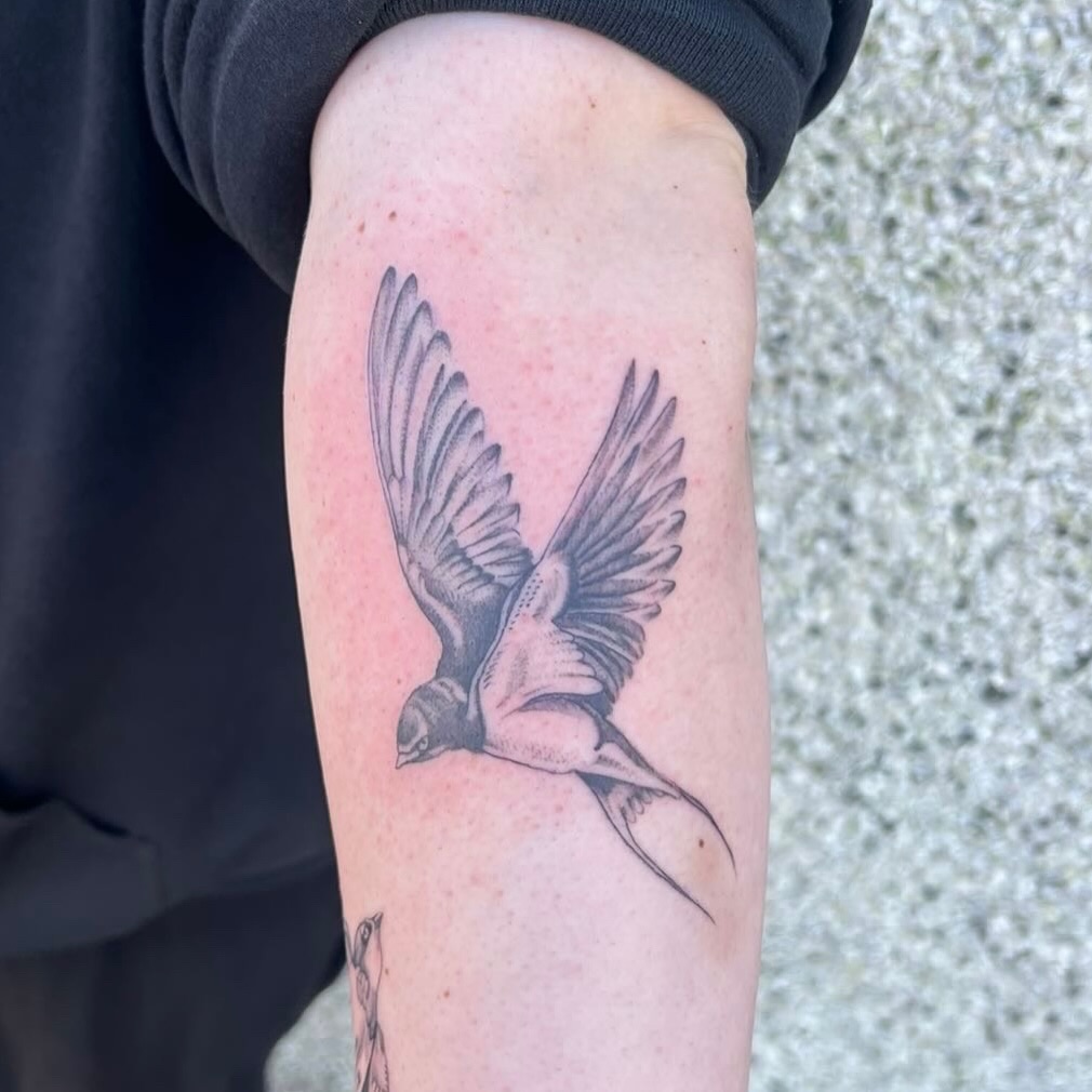 Tattoo by @allisoninkstattoo — realism, black_and_grey