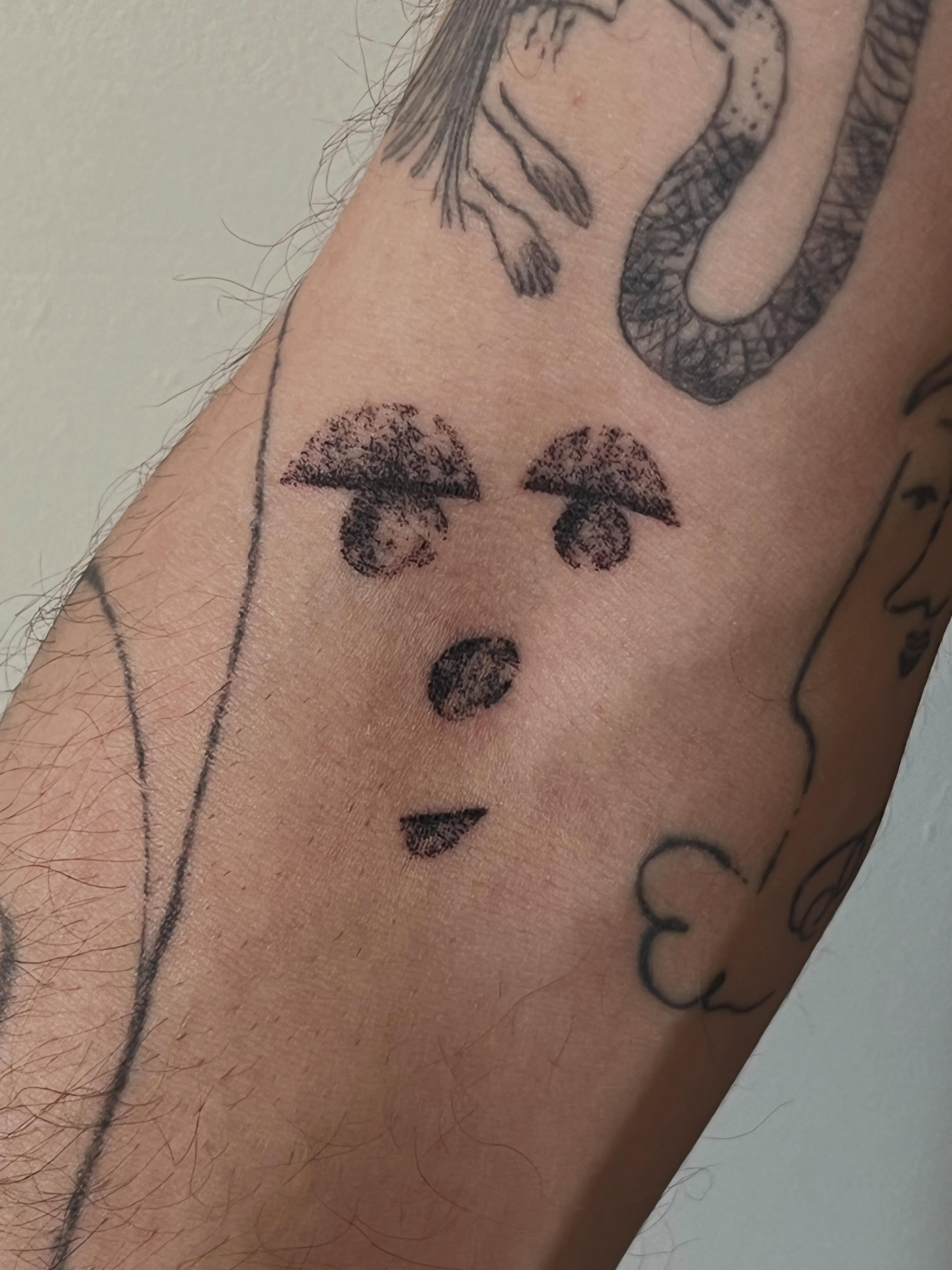 Tattoo by @_____smalt__ — dotwork