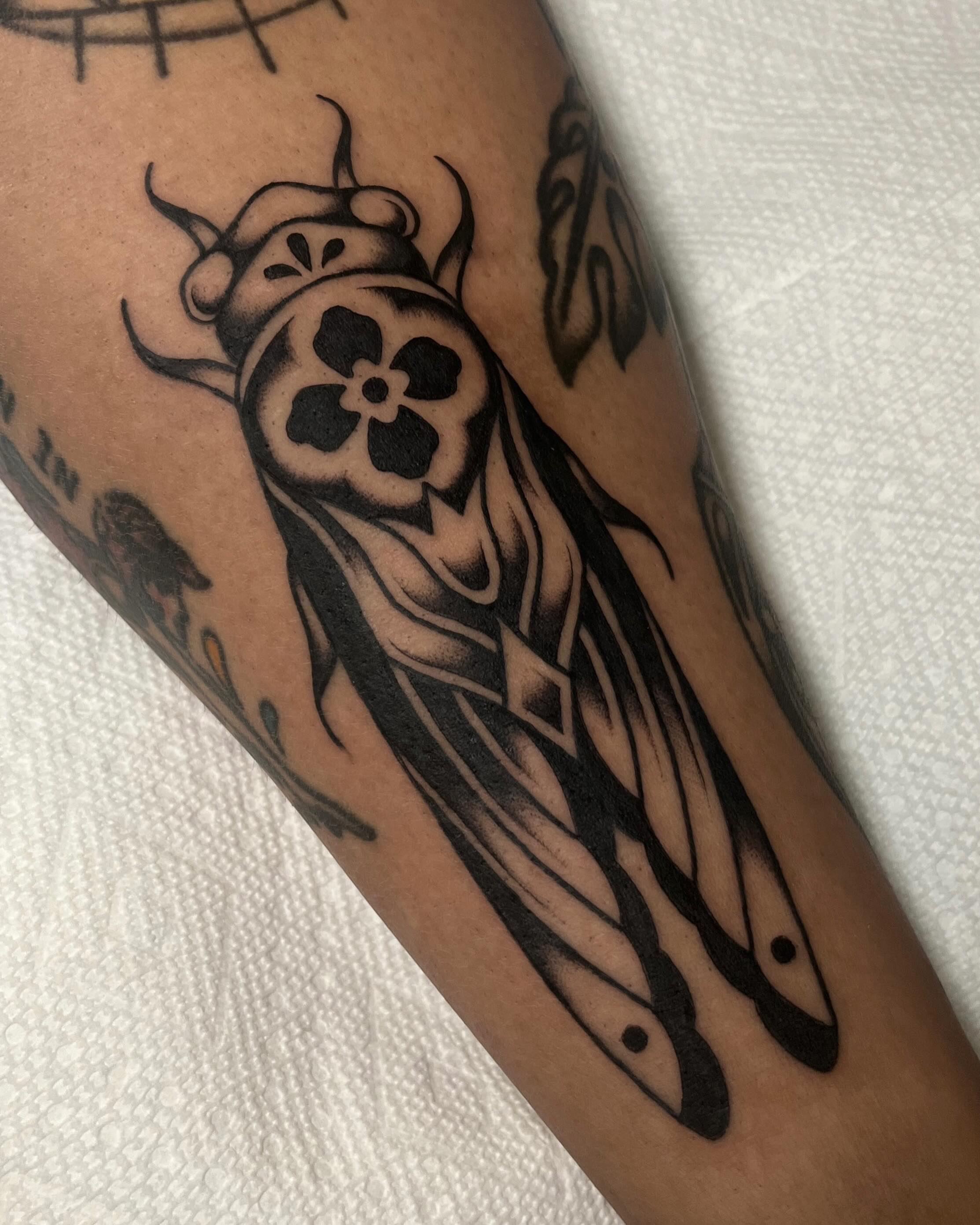 Tattoo by @ninarosatattoo — black_and_grey