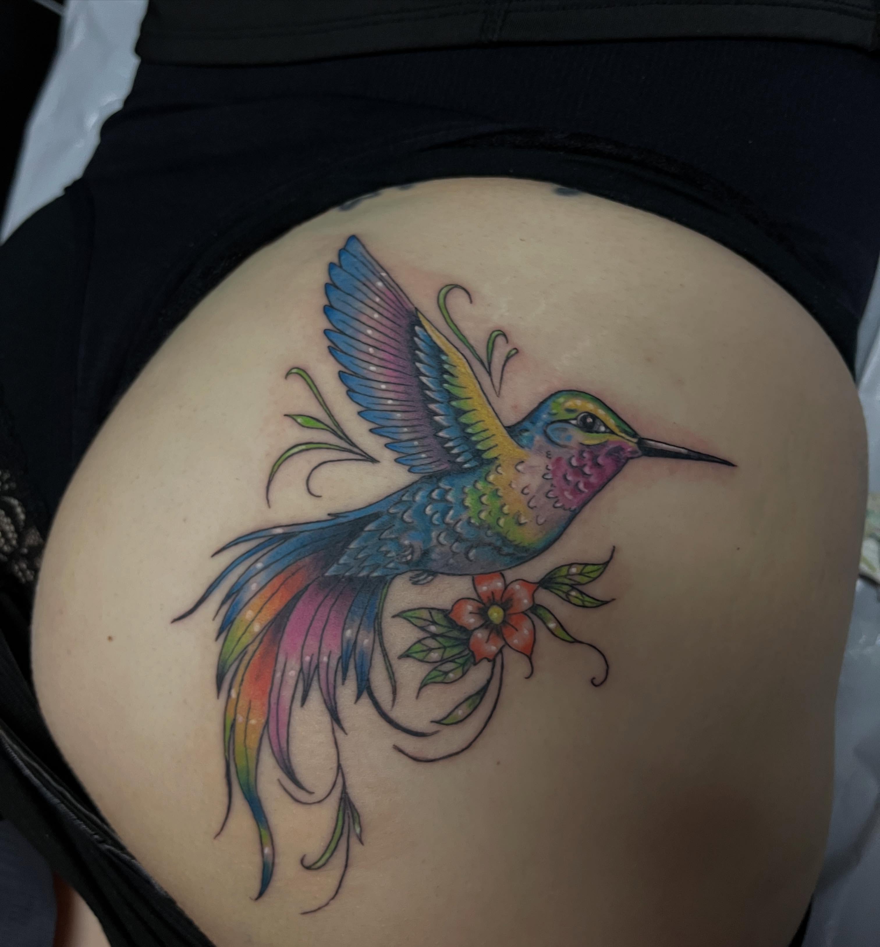 Hummingbird new school tattoo on the torso by @artinjections667