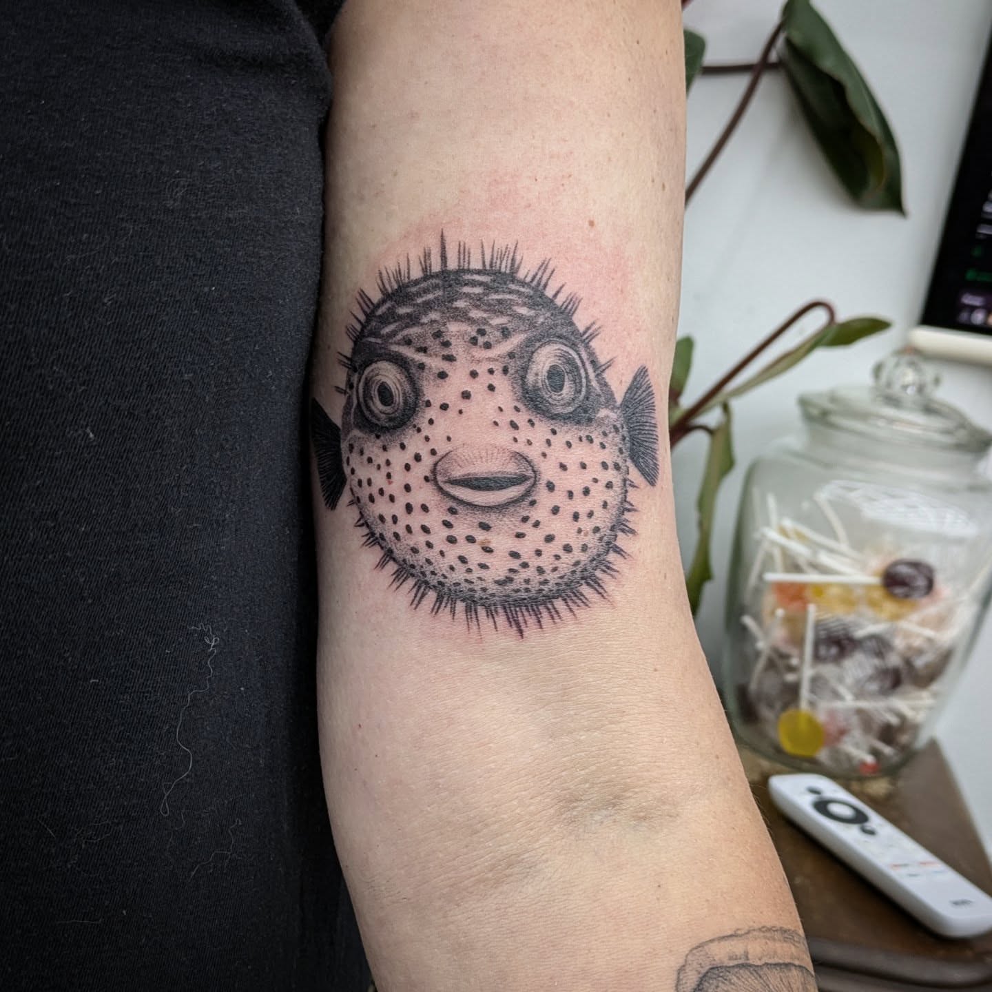 Tattoo by @alizee_tattoo — dotwork
