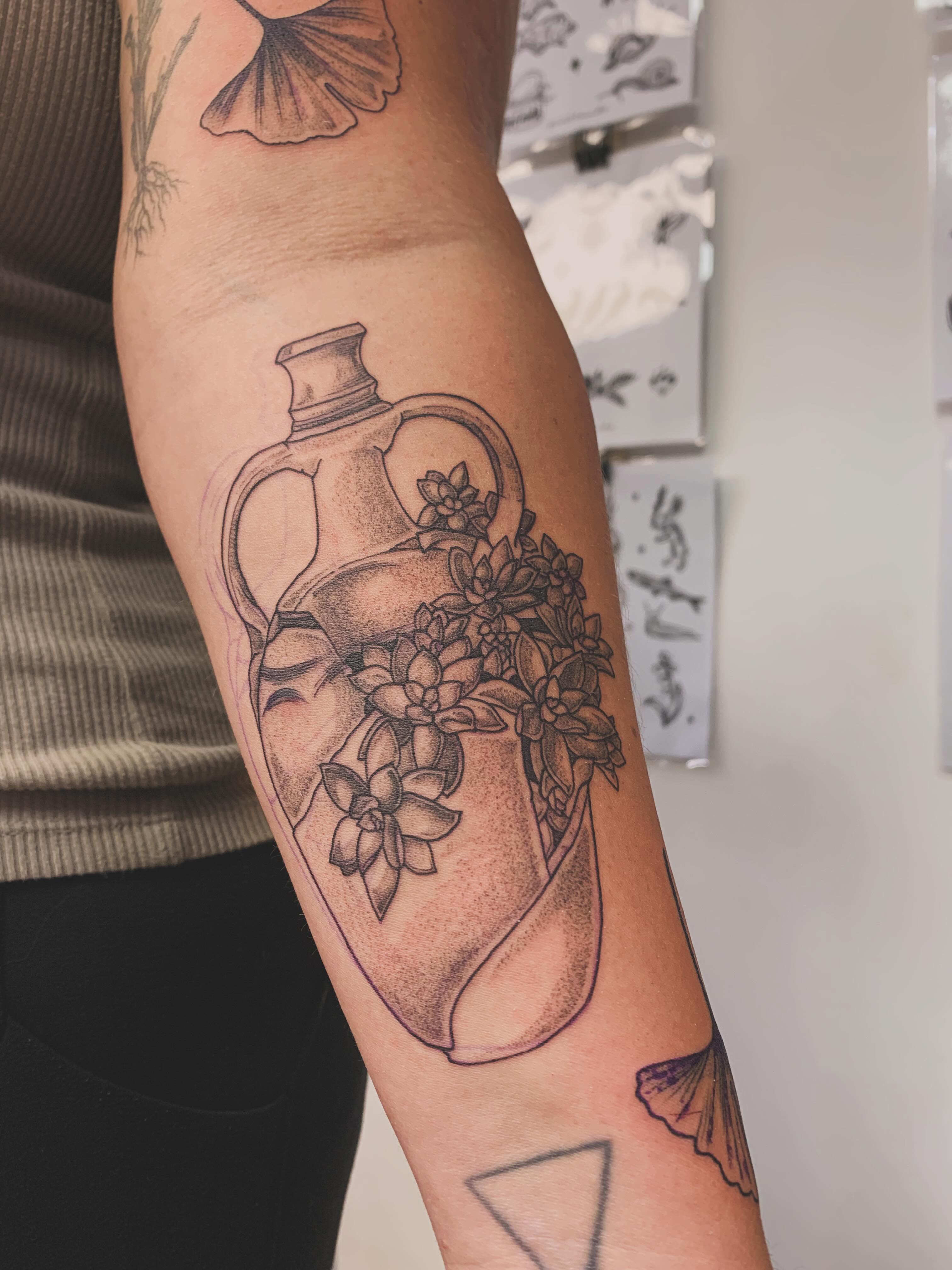 Tattoo by @peripeteiah — black_and_grey
