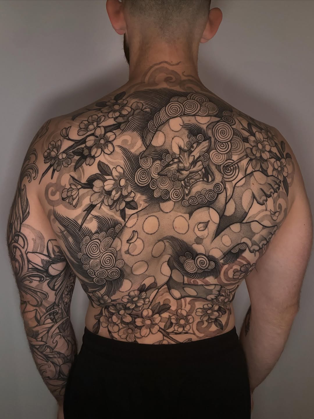 Tattoo by @caroljackytattoos — japanese_irezumi, black_and_grey