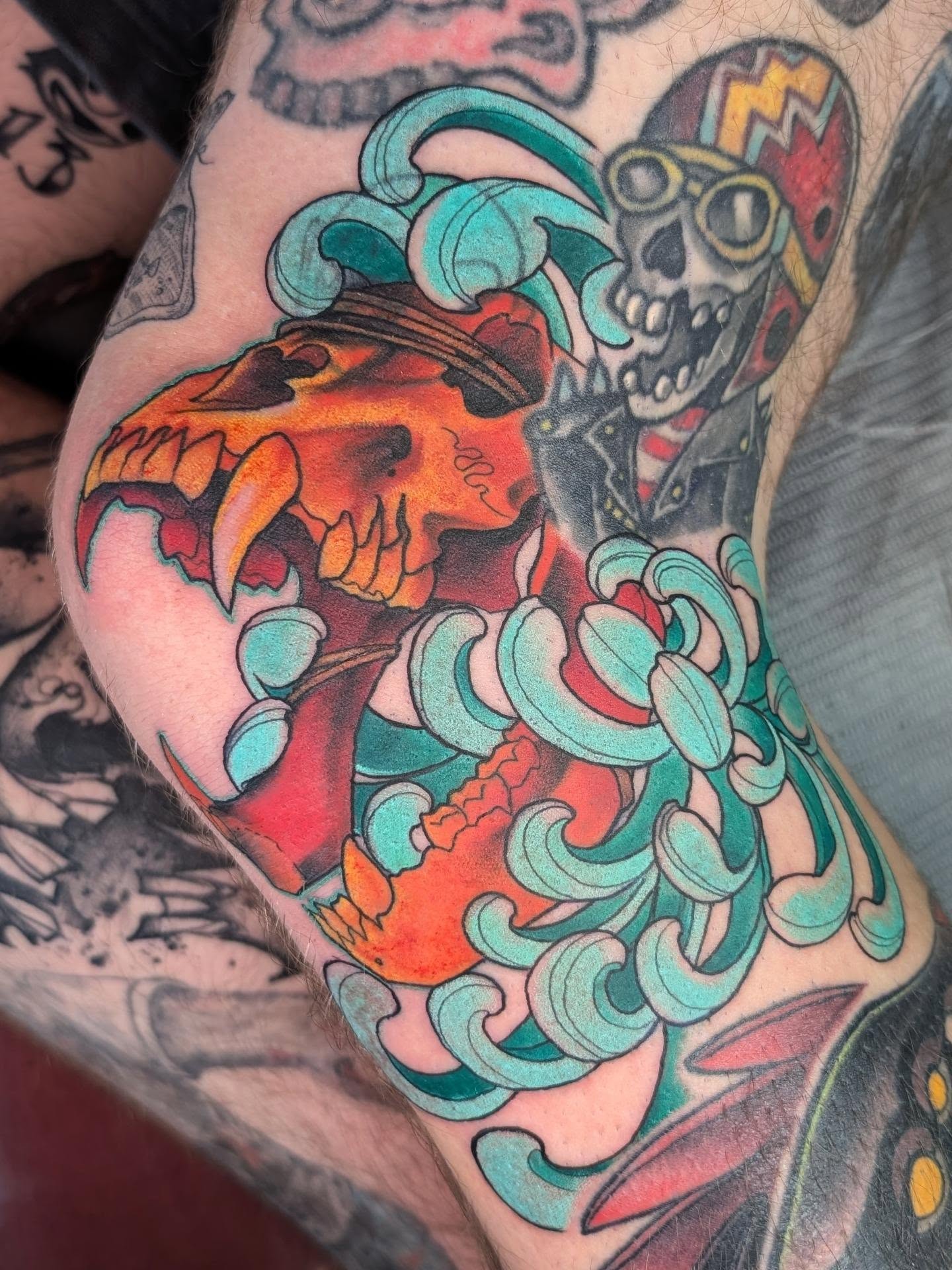 Tattoo by @jainagoldtattoos — american_traditional, new_school