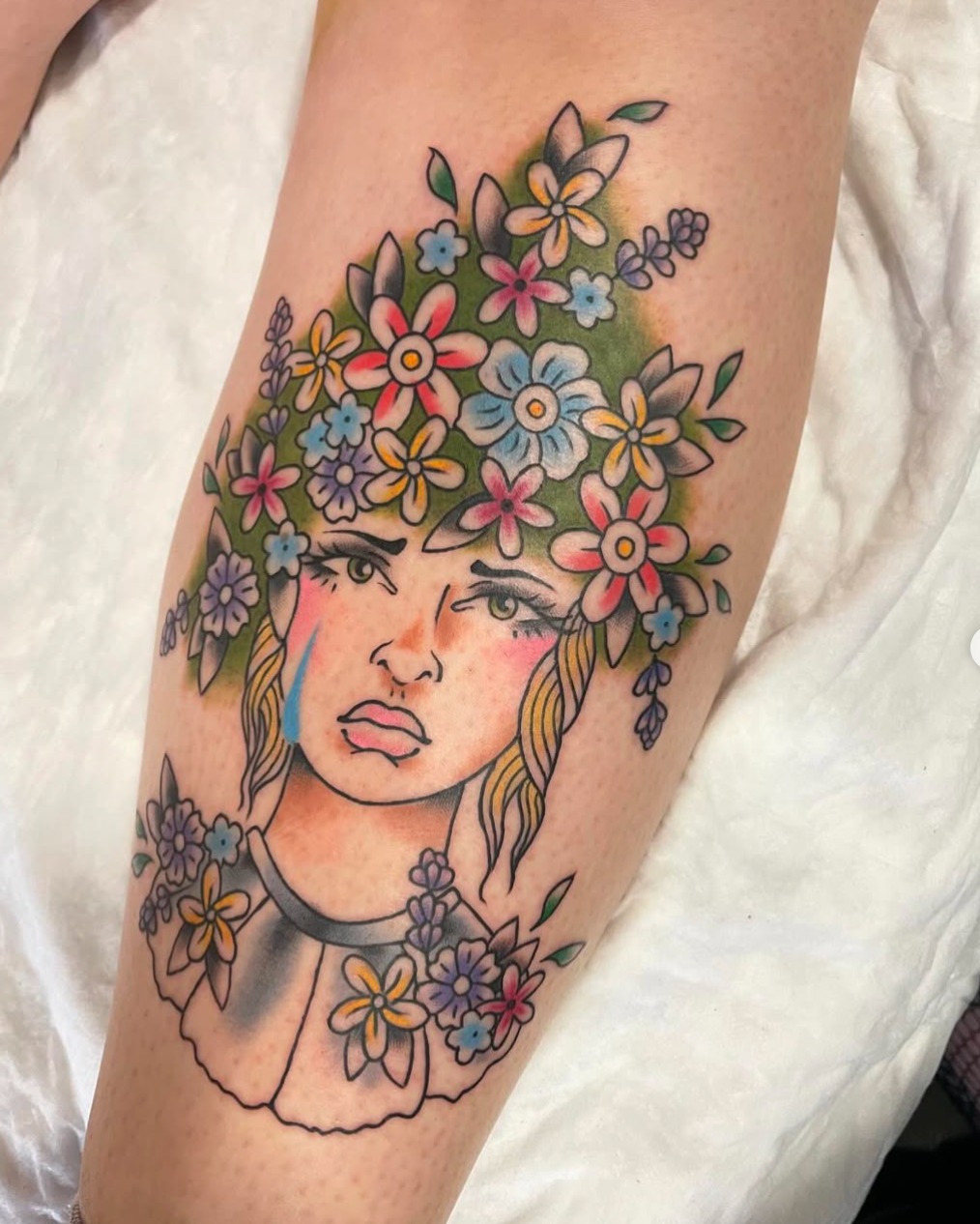 Tattoo by @gia.tattoos β neo_traditional, american_traditional