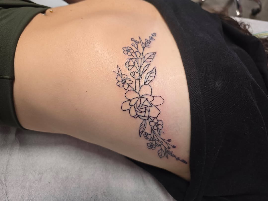 Tattoo by @karmakazeturtle — fine_line