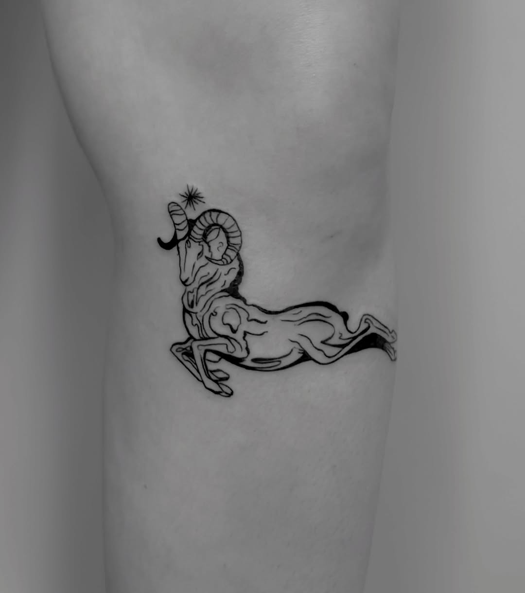 Tattoo by @soso.tattoos — fine_line, black_and_grey