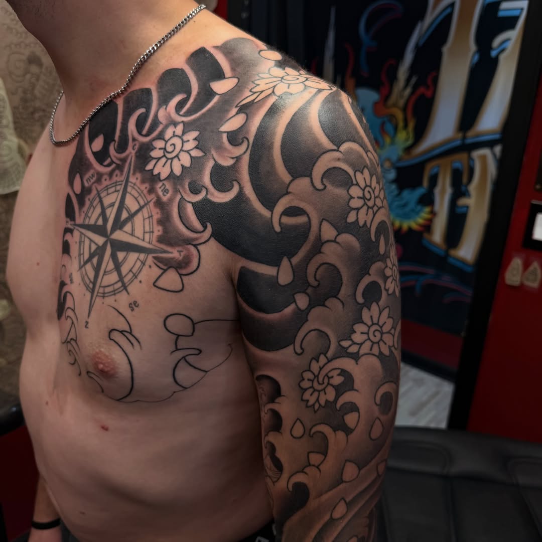 Tattoo by @taintidtats — black_and_grey