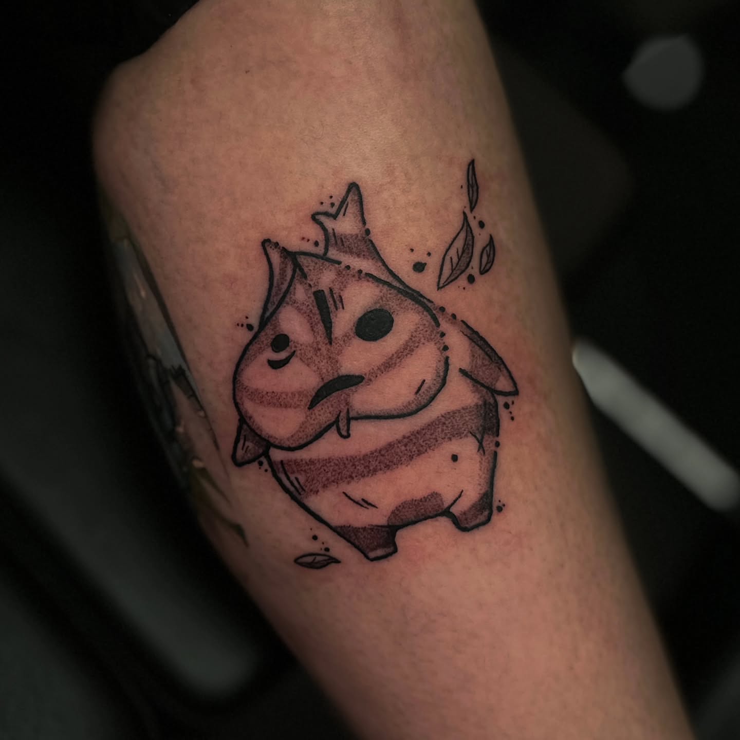 Tattoo by @benicetattoos — dotwork