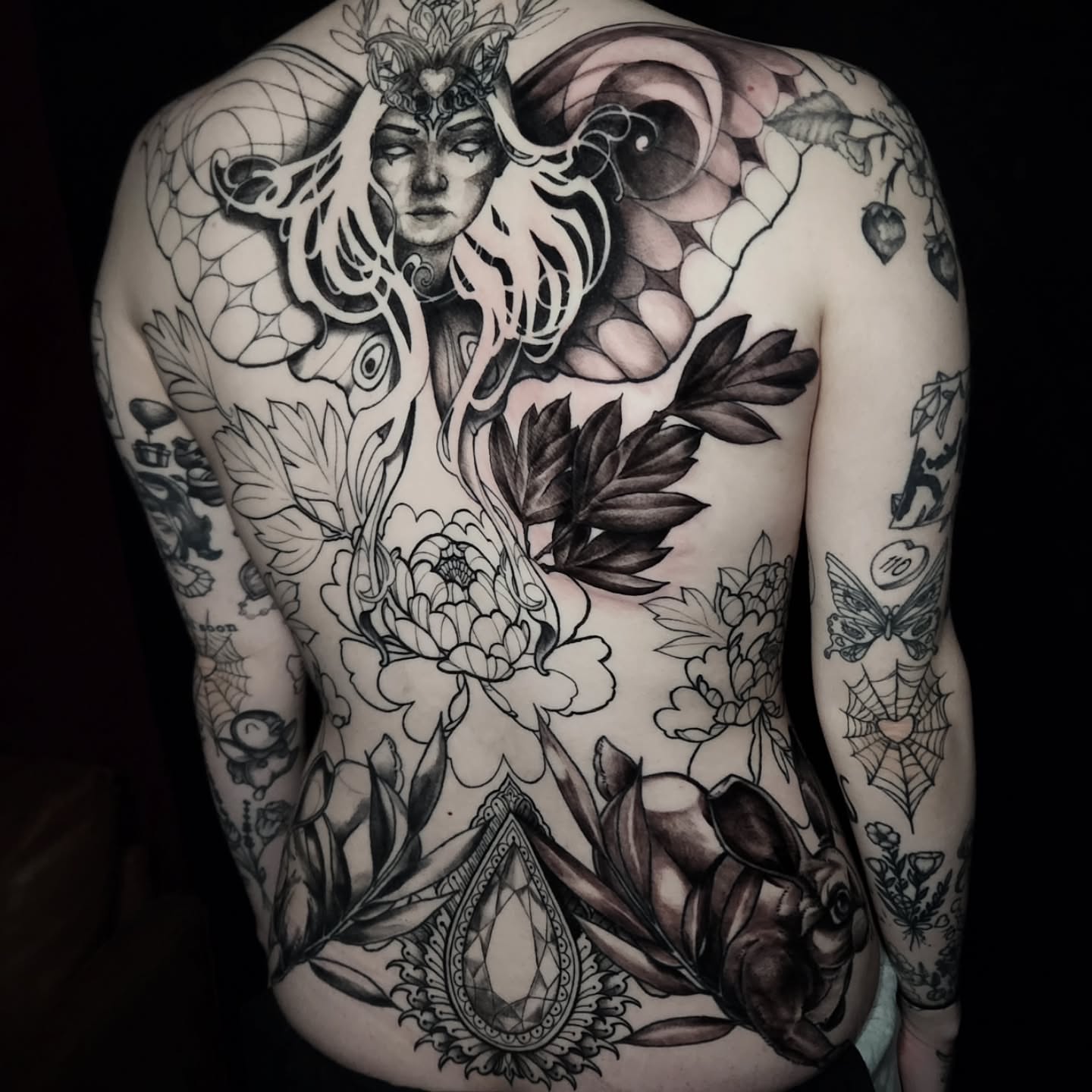 Tattoo by @arthurshail — black_and_grey, realism