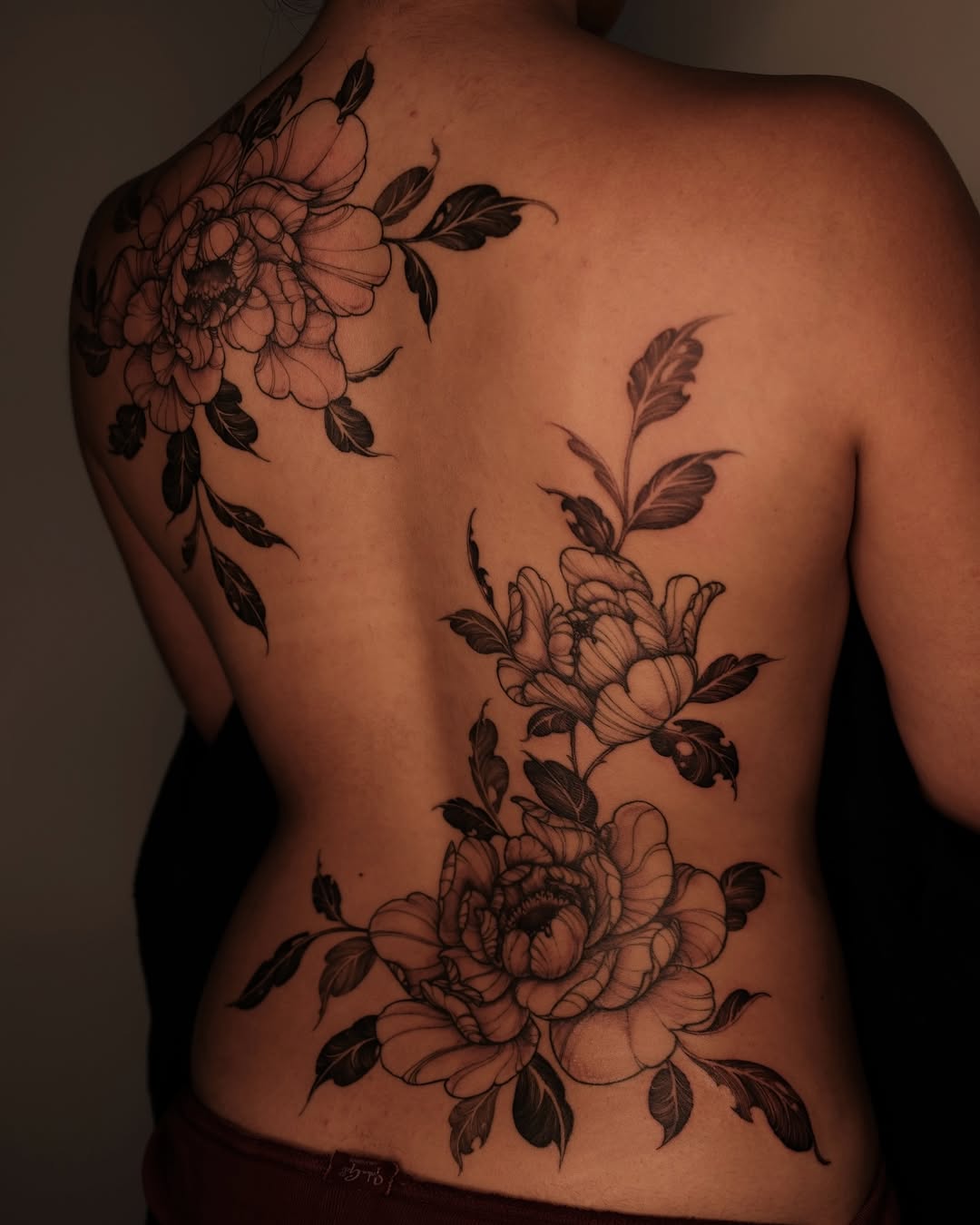 Tattoo by @sabrinawu_tattoo โ black_and_grey, fine_line