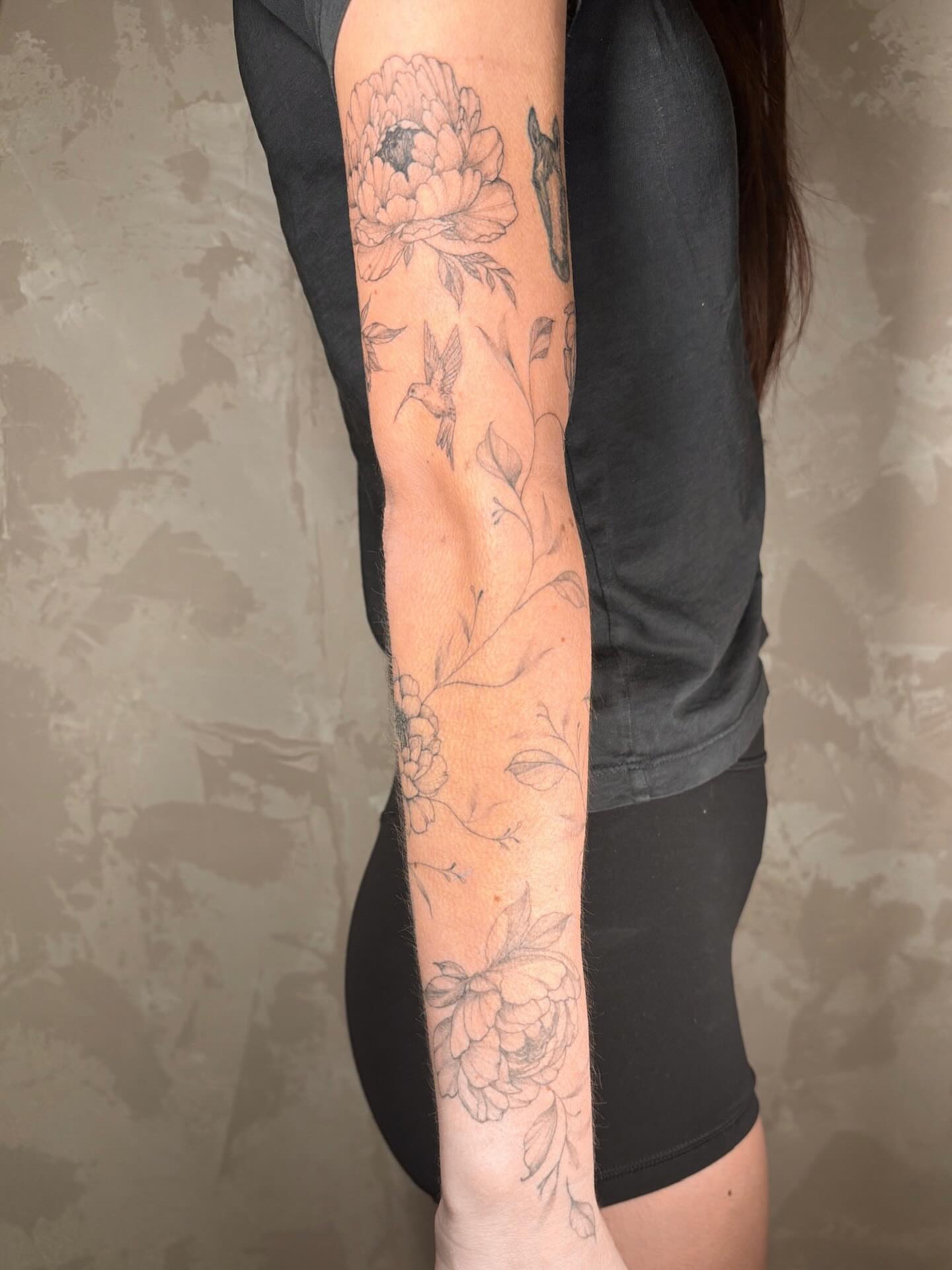 Tattoo by @eudokeotattoo — black_and_grey