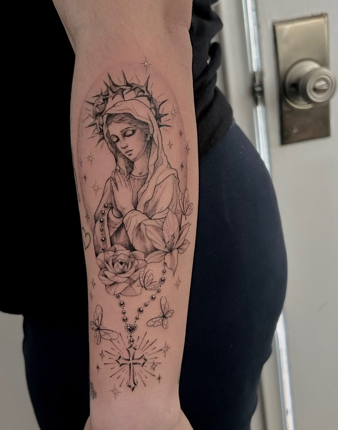 Tattoo by @jonny_elliott_phx β black_and_grey