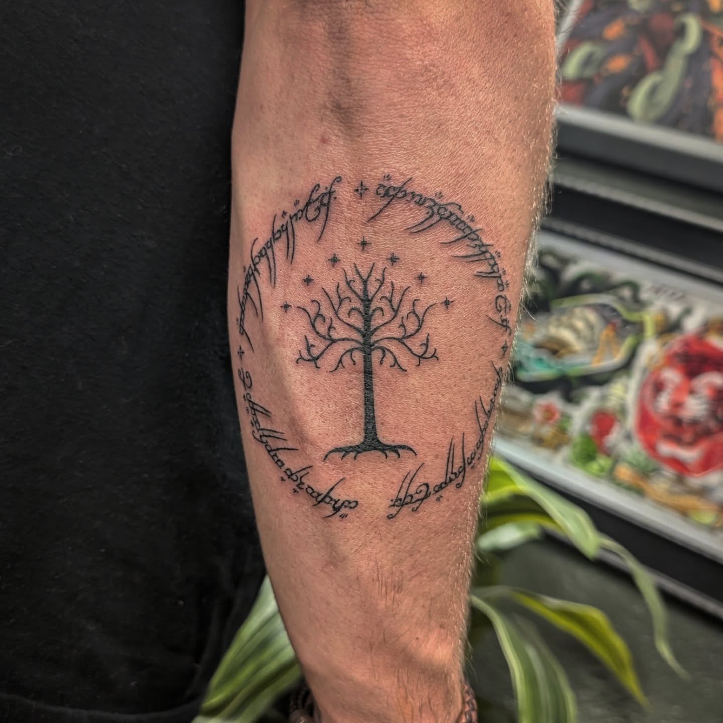 Tattoo by @teresarosetattoos โ black_and_grey