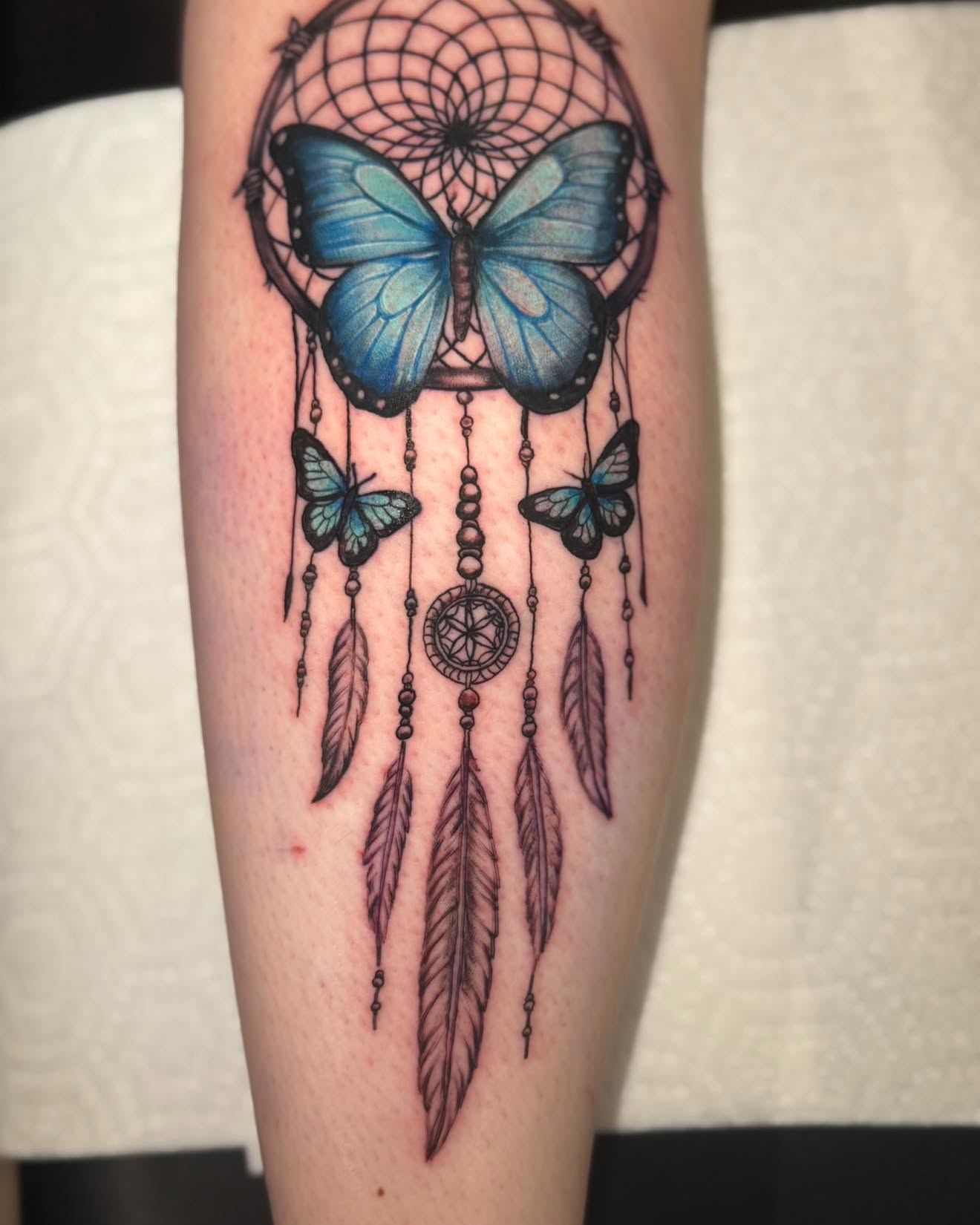 Tattoo by @c_lupori — dotwork, geometric