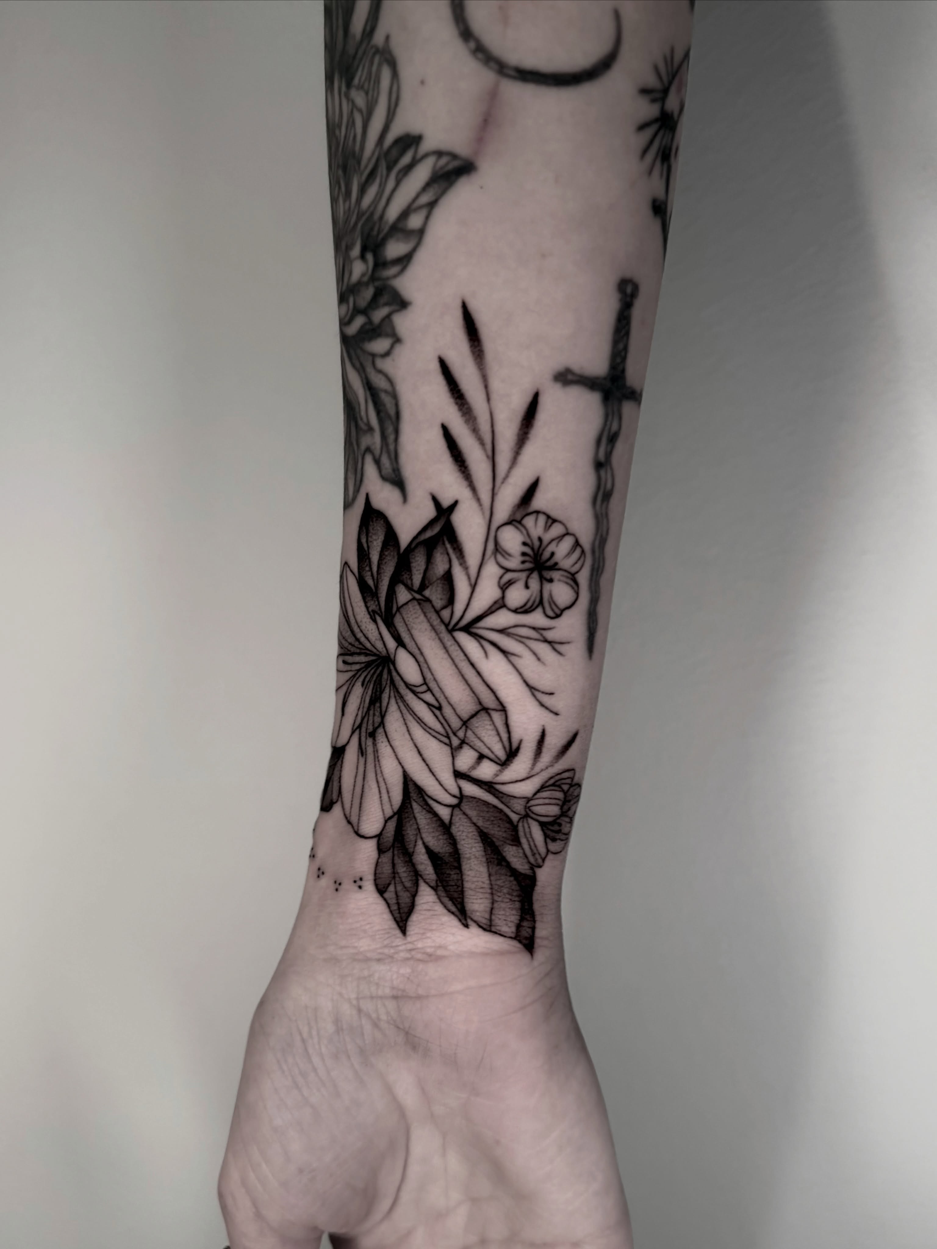 Tattoo by @katepenntattoos โ black_and_grey