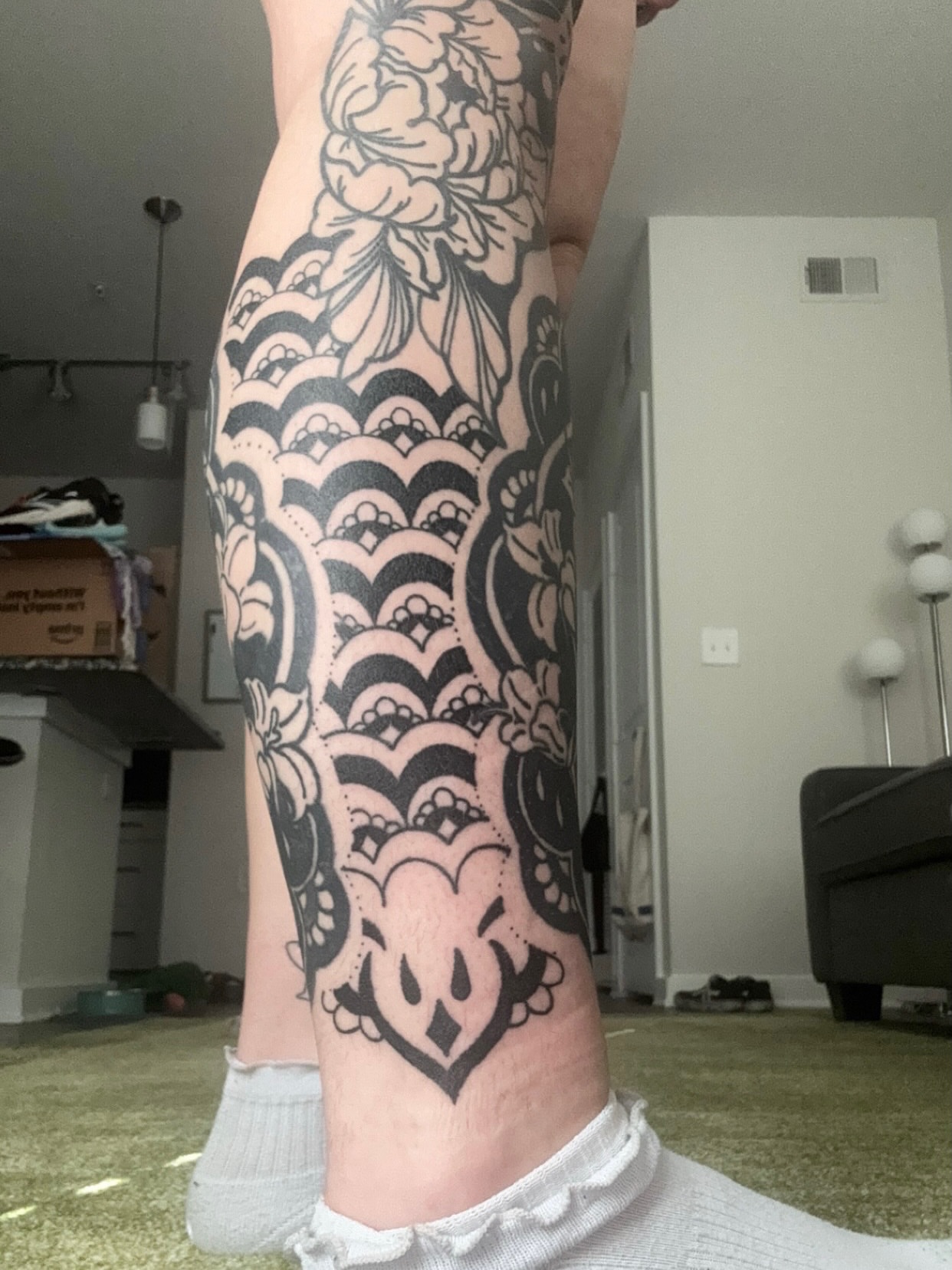 Tattoo by @esauuce — black_and_grey