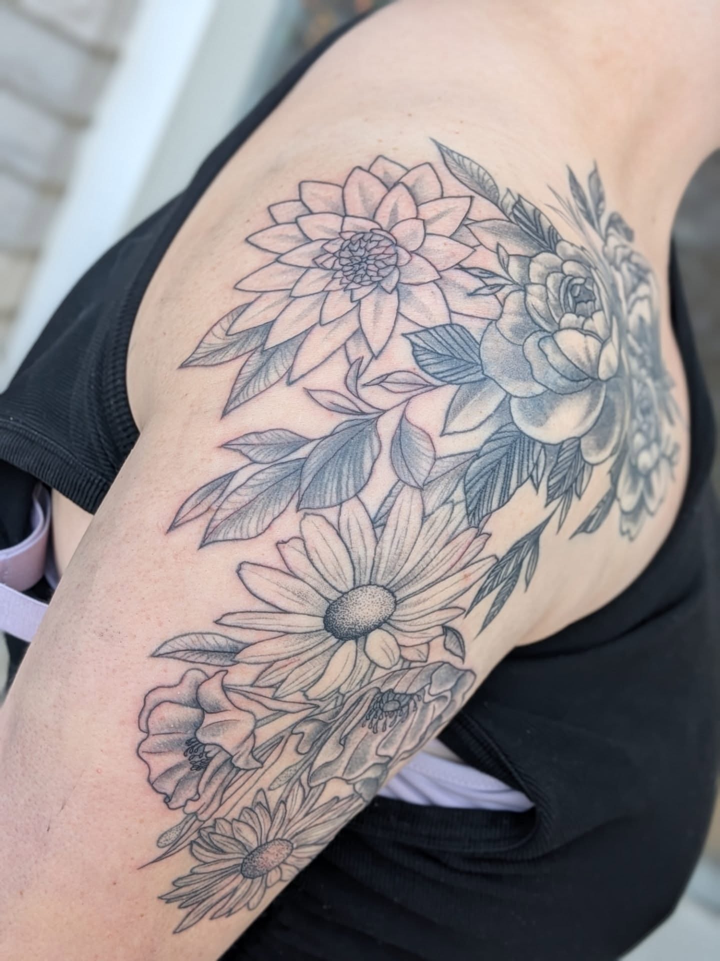 Tattoo by @alyxkopietattoos — black_and_grey, realism
