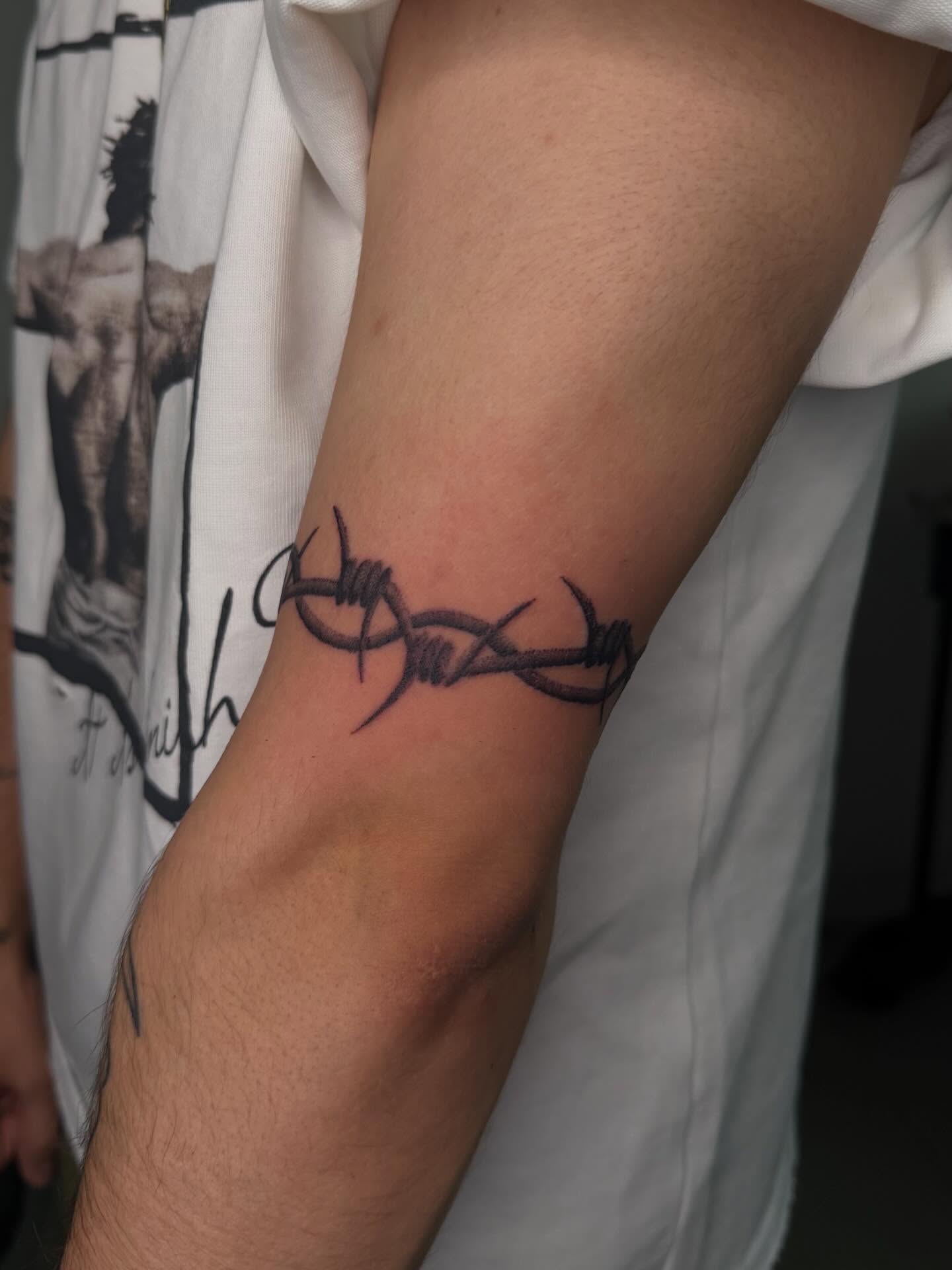 Tattoo by @markedbykris — black_and_grey