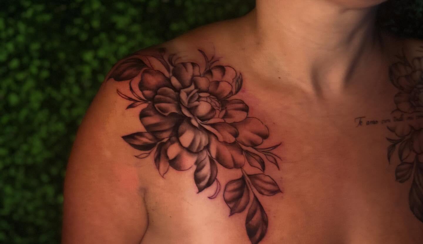 Tattoo by @bellabuonopanetattoos — black_and_grey