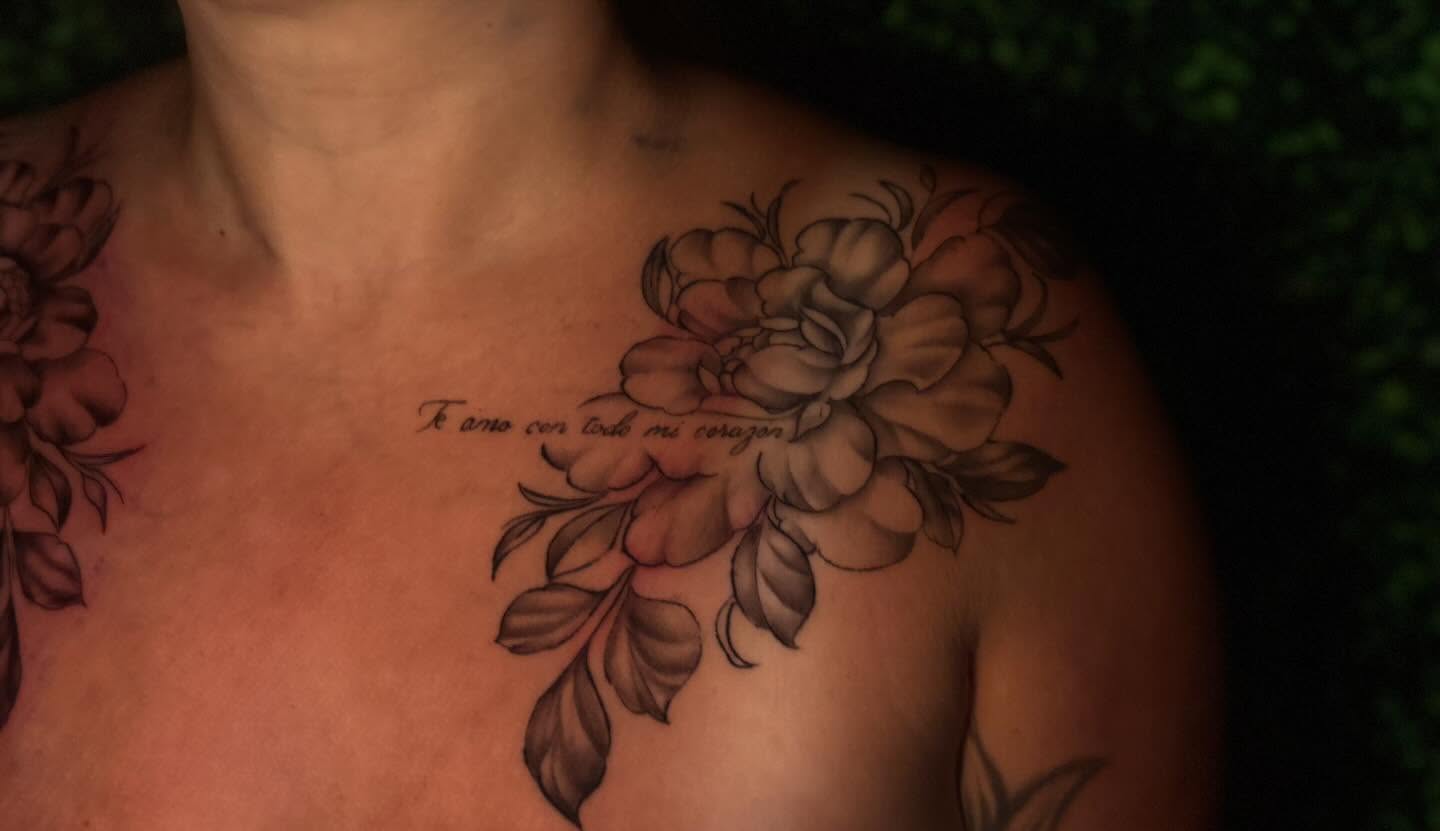 Tattoo by @bellabuonopanetattoos — black_and_grey