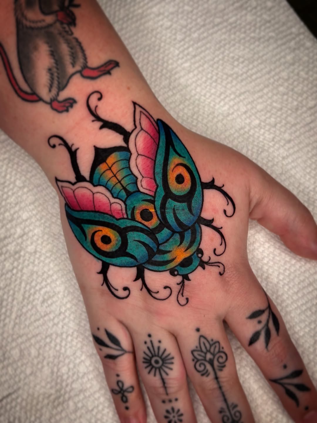 Tattoo by @kaylajtattoos โ neo_traditional, blackwork