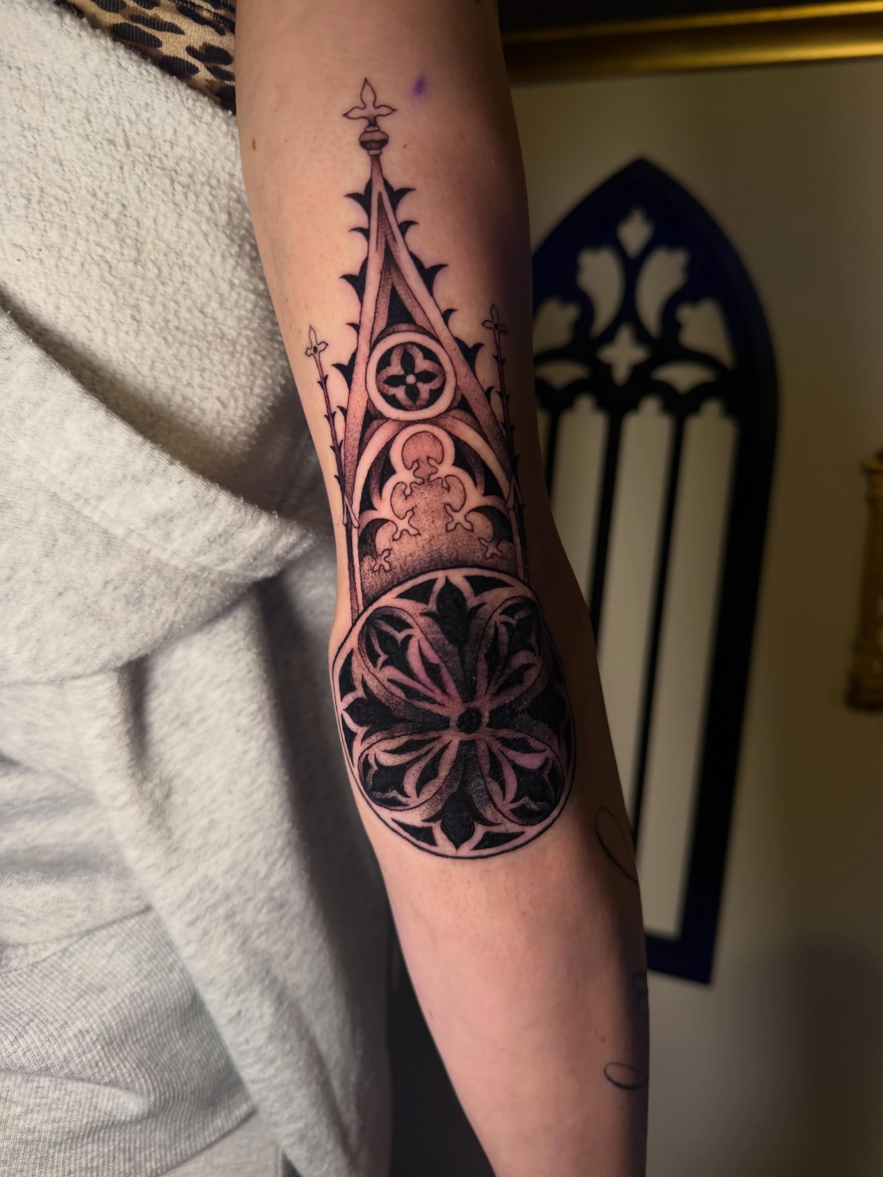 Tattoo by @ava_defalco — black_and_grey, geometric