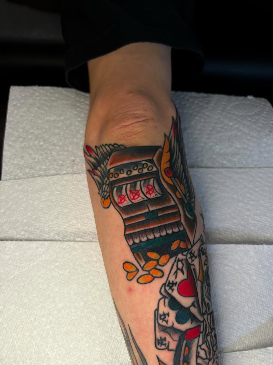 Tattoo by @mezatatt2 — american_traditional