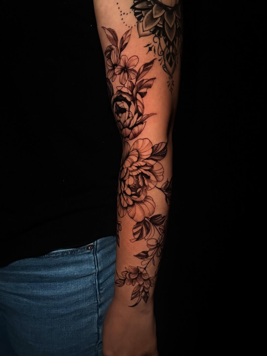 Tattoo by @justnic_ink13 — black_and_grey, fine_line