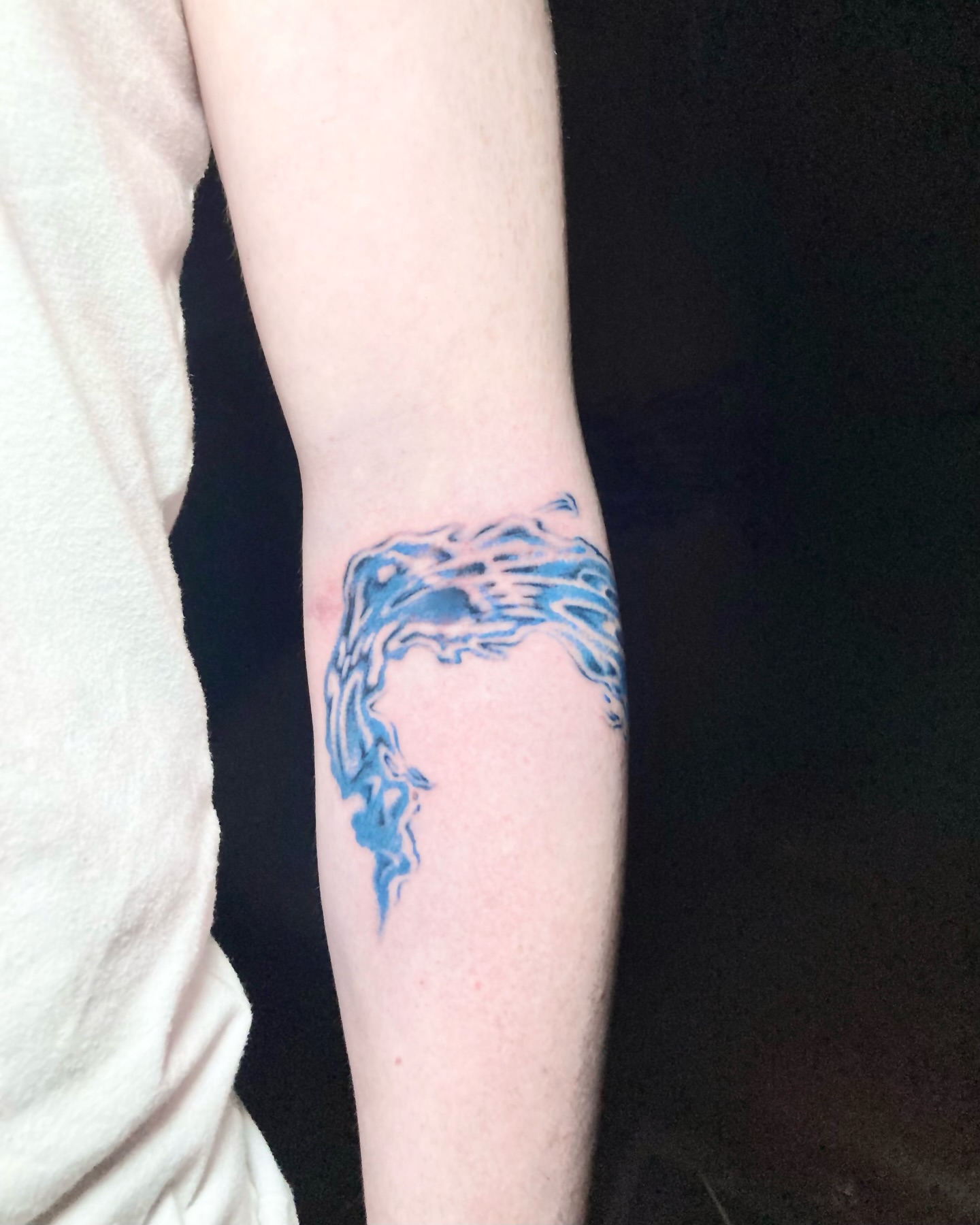 Tattoo by @moom_tattoo — dotwork