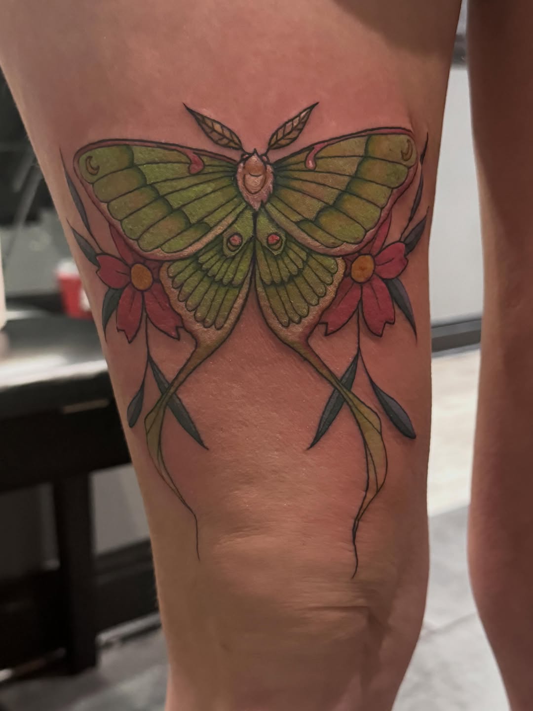 Tattoo by @blackhartdesigns — neo_traditional