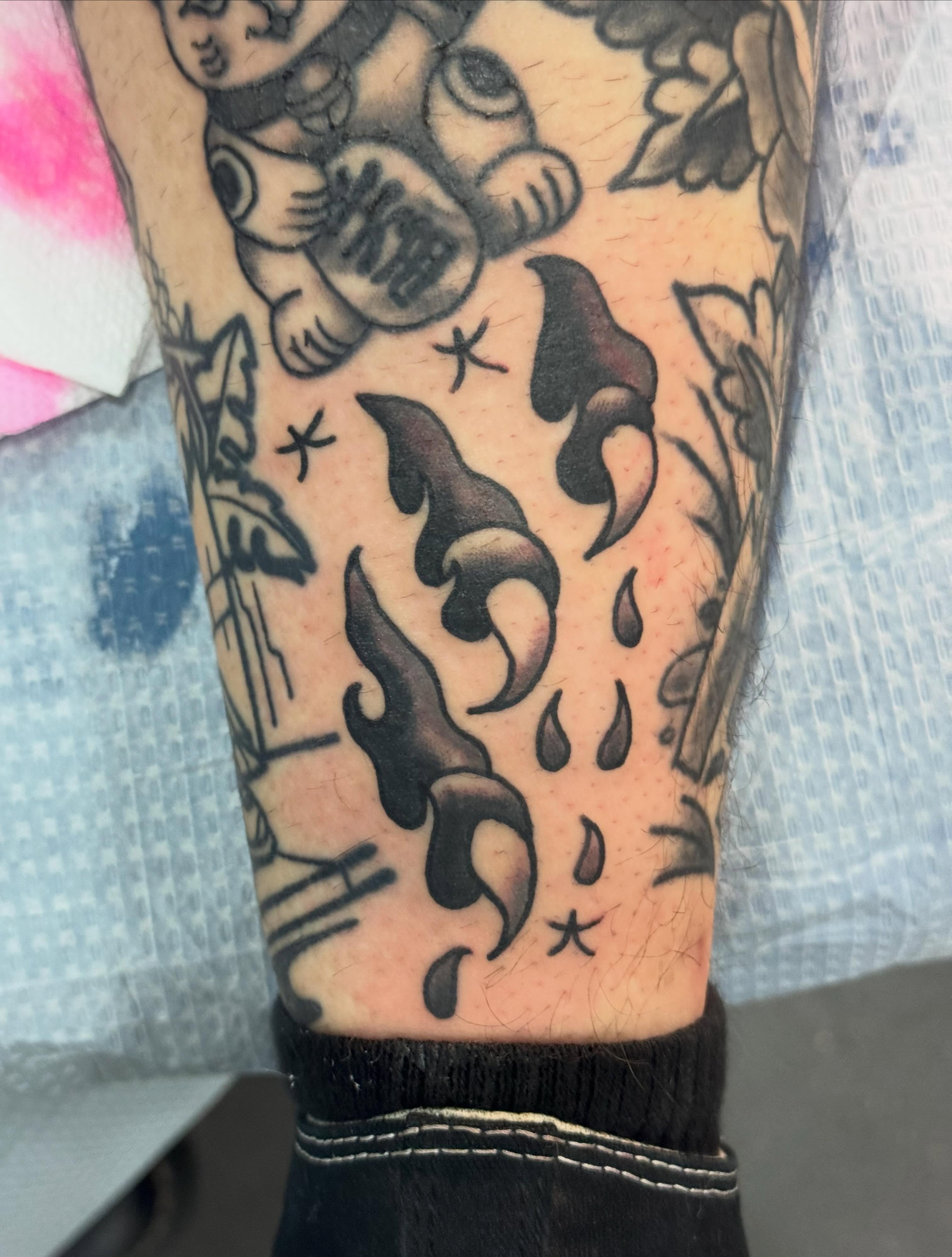Tattoo by @summerthymetattoo — black_and_grey