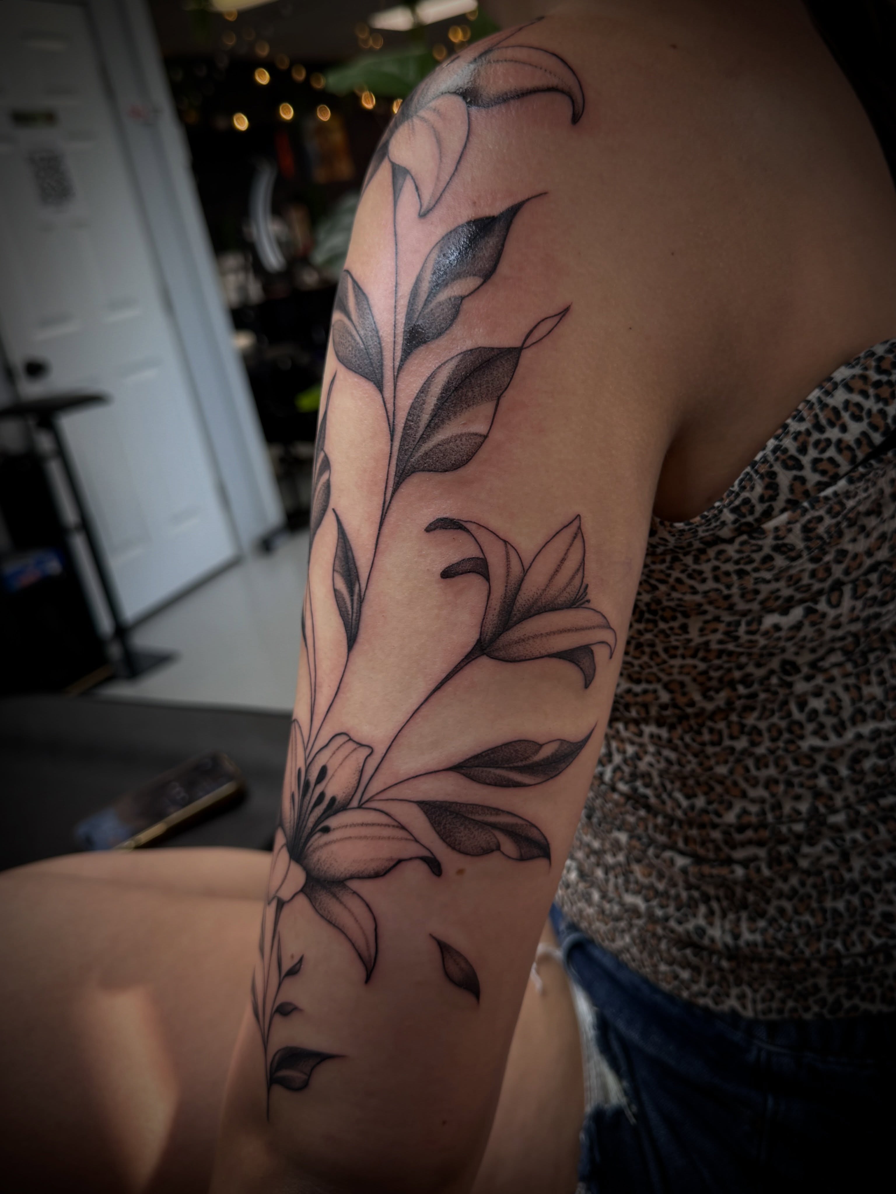 Tattoo by @llanotattooart — black_and_grey