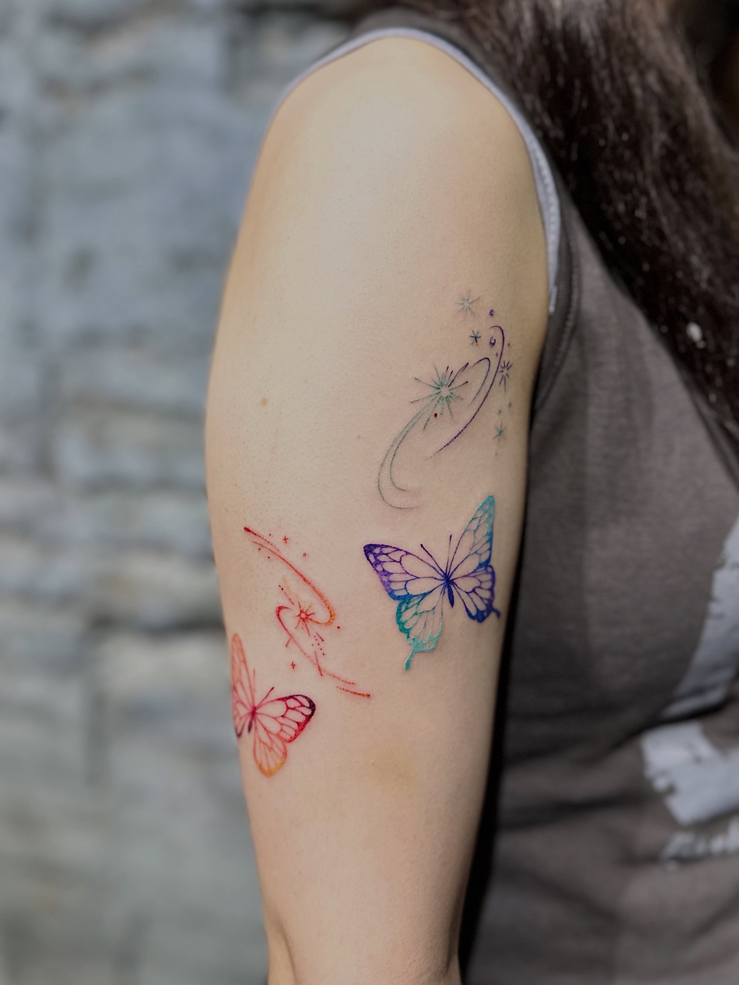 Tattoo by @nu9na_tattoo — watercolor