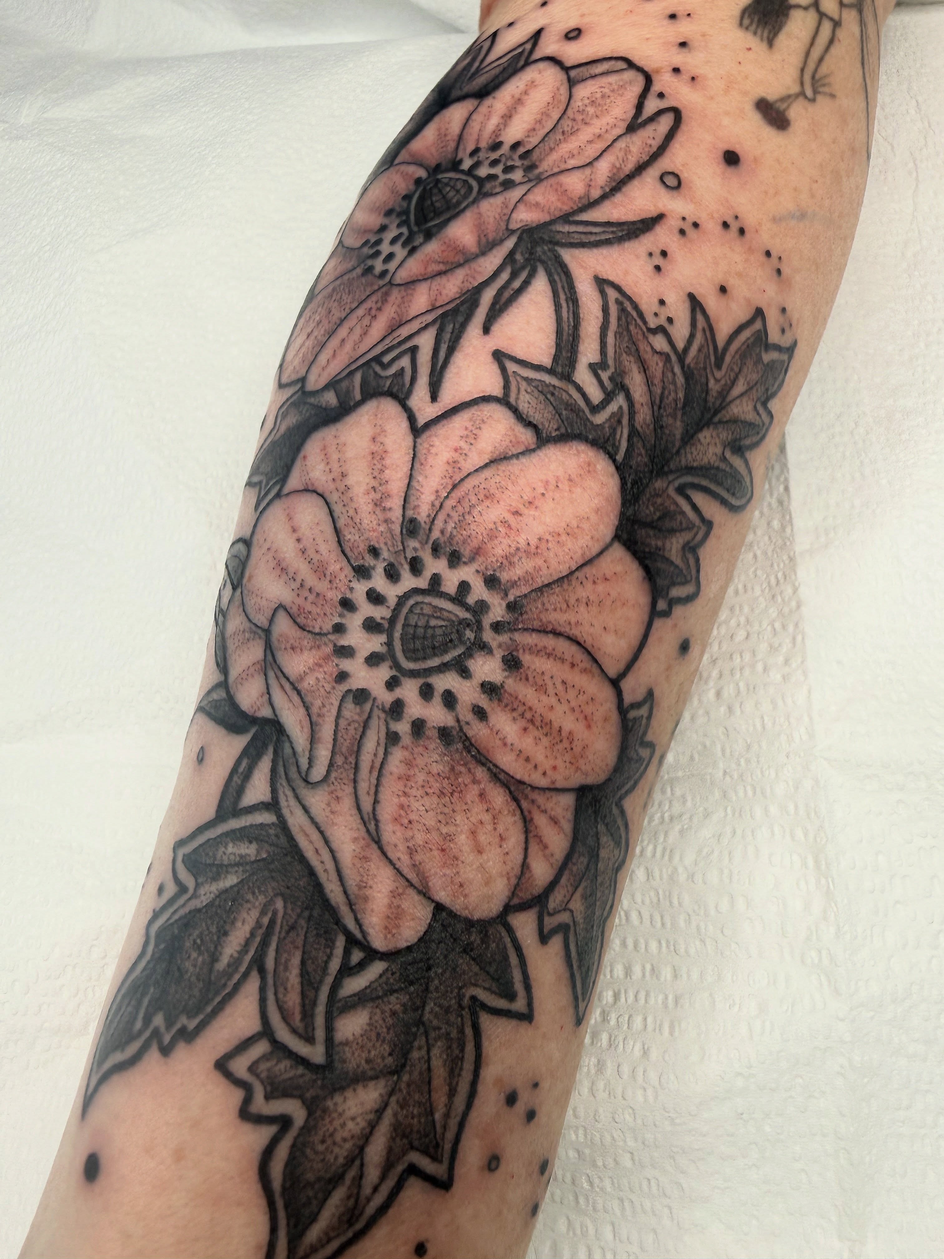 Tattoo by @louddoodle — dotwork